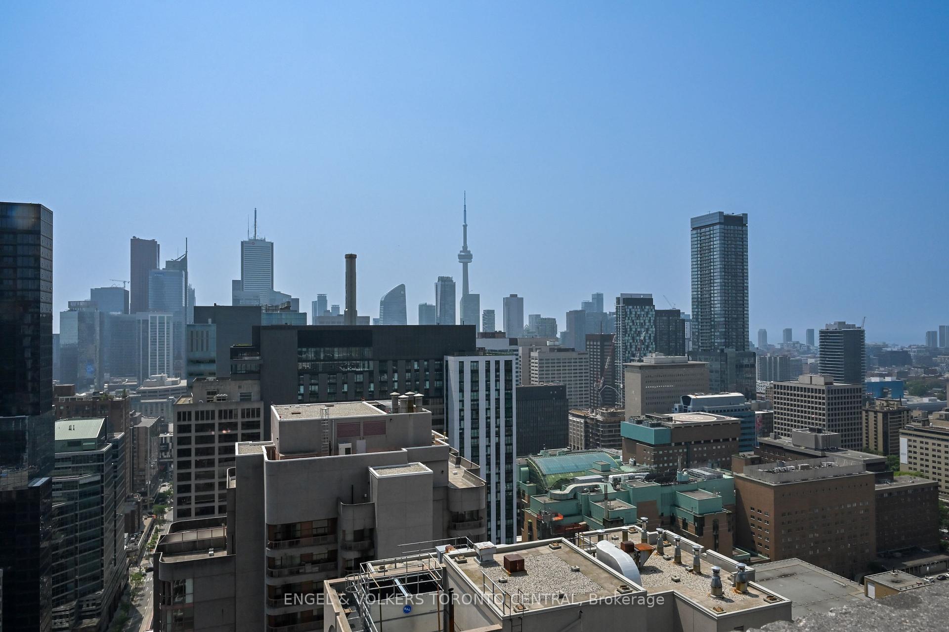 2 Bedrooms Condo at 770 Bay, Toronto For sale