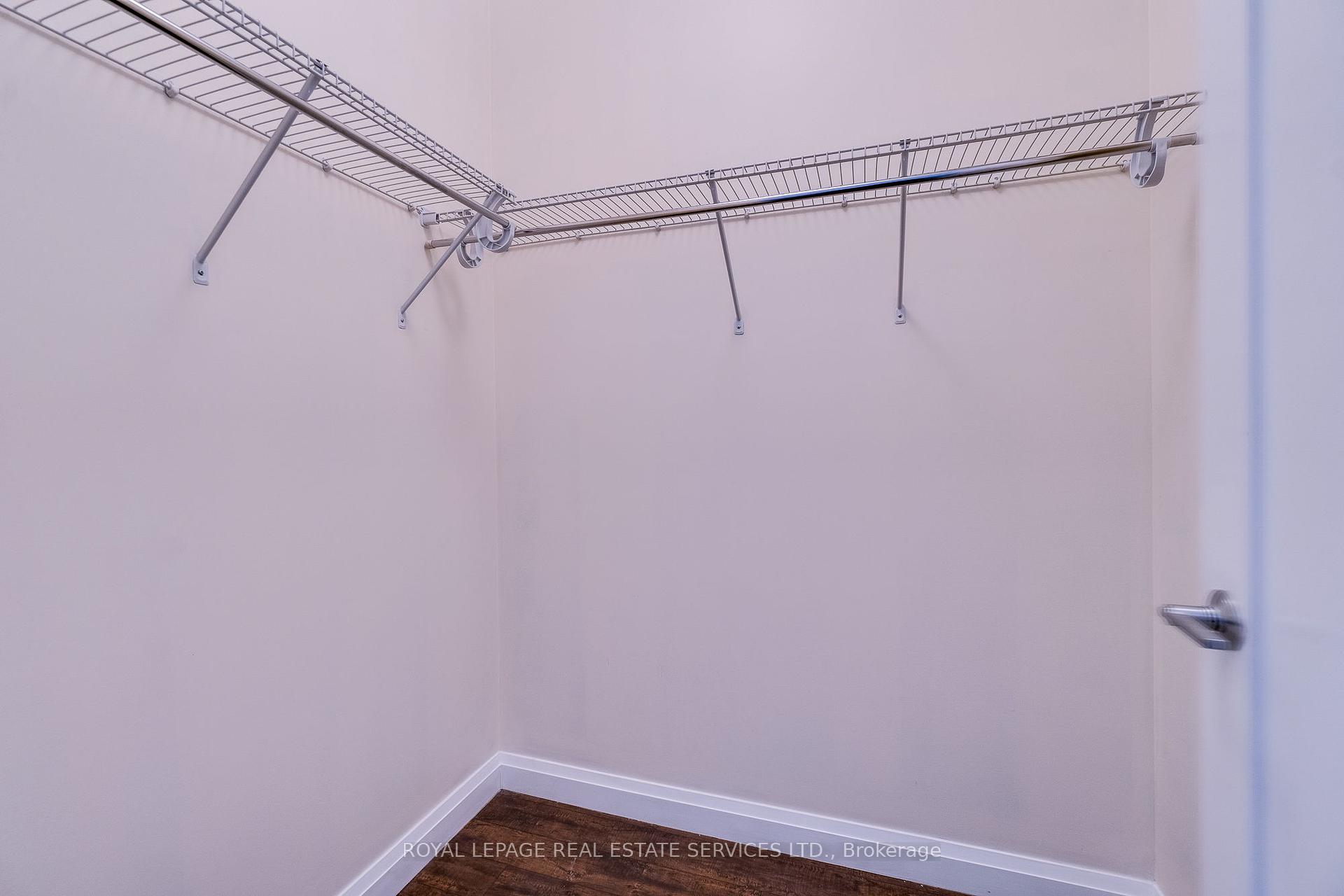 1 Bedroom Condo at 112 King, Hamilton For sale