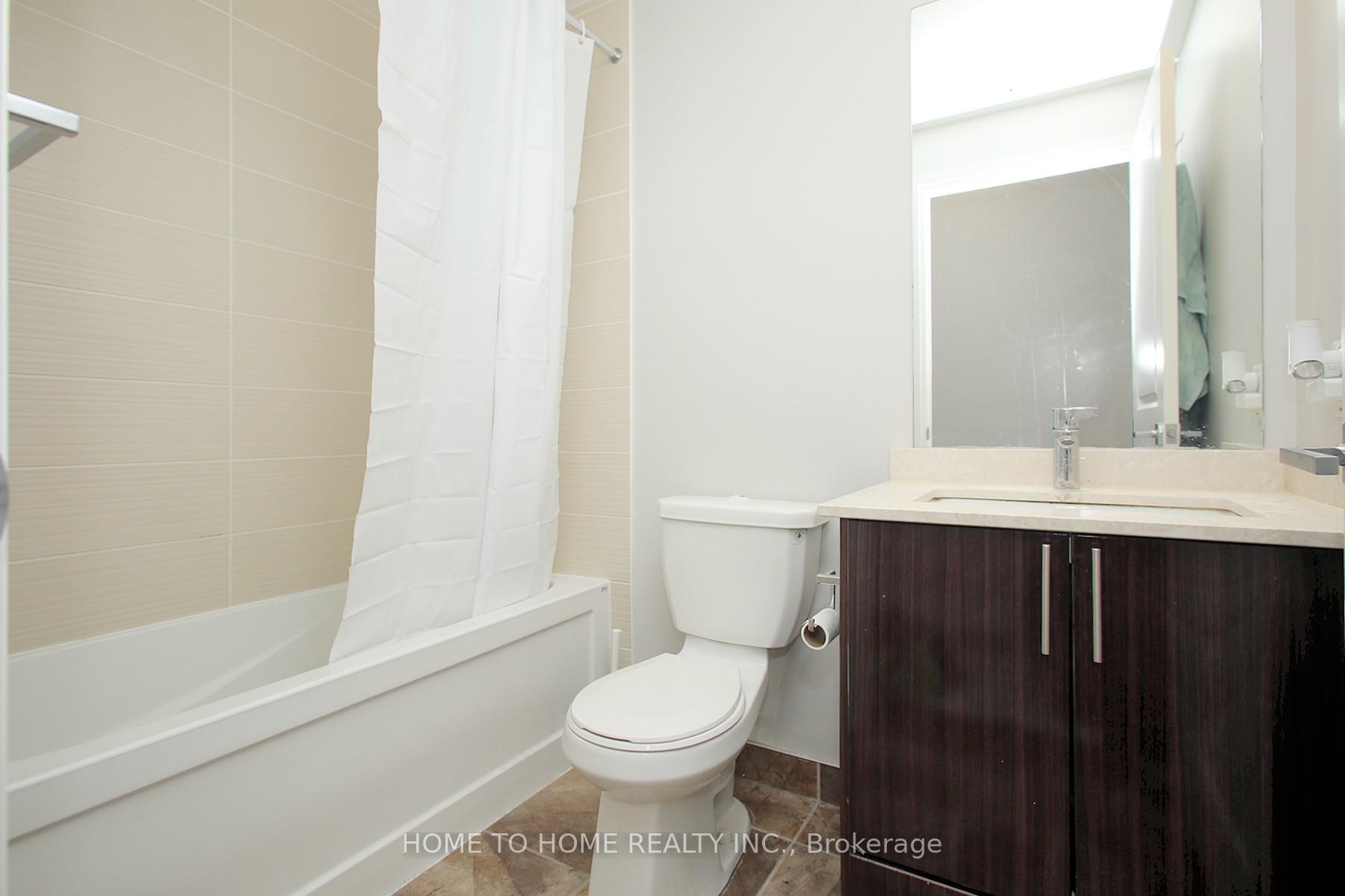 3 Bedrooms Condo at 85 North Park,  Vaughan For sale
