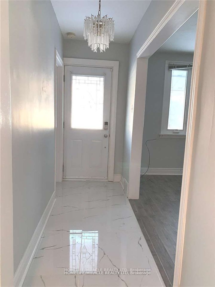 50 Haverson Boulevard, Toronto, ON M6M 3J6