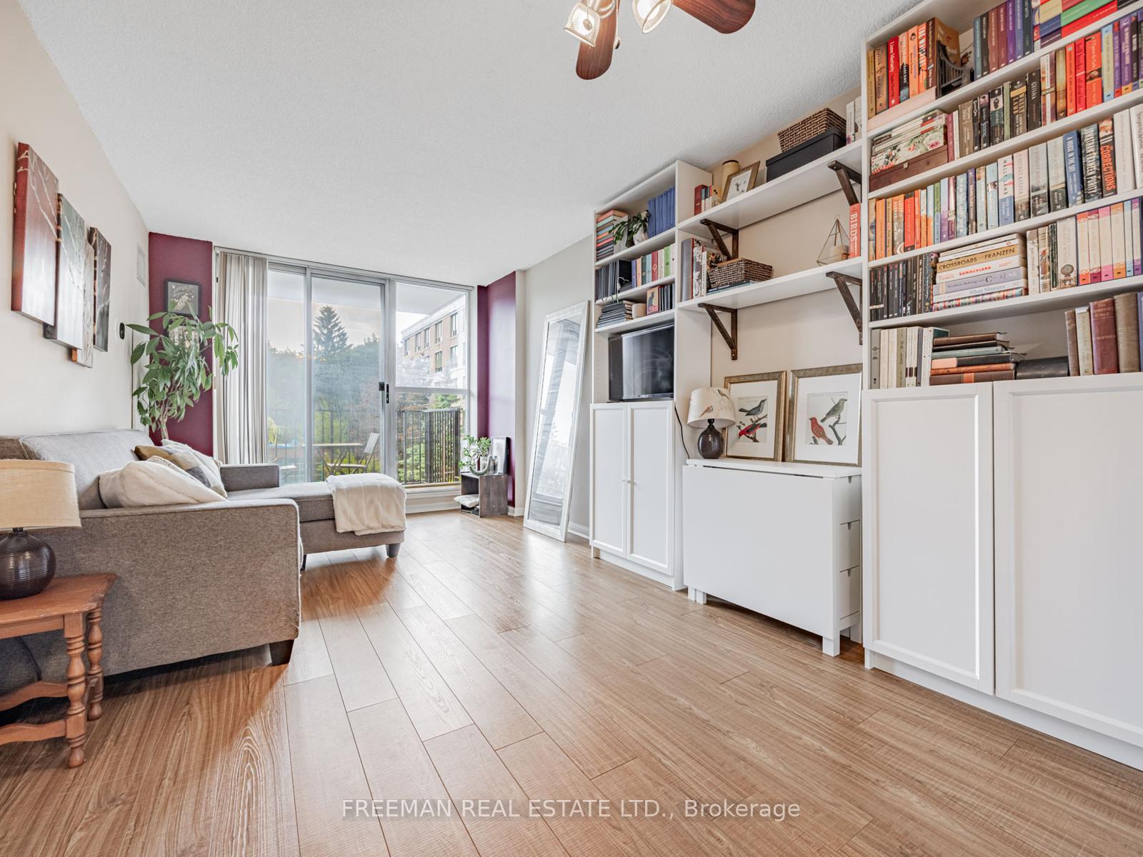 2 Bedrooms Condo at 260 Merton, Toronto For sale