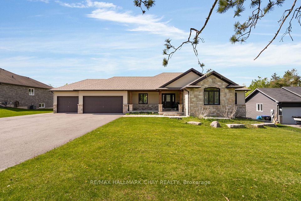 2052 MARCHMONT