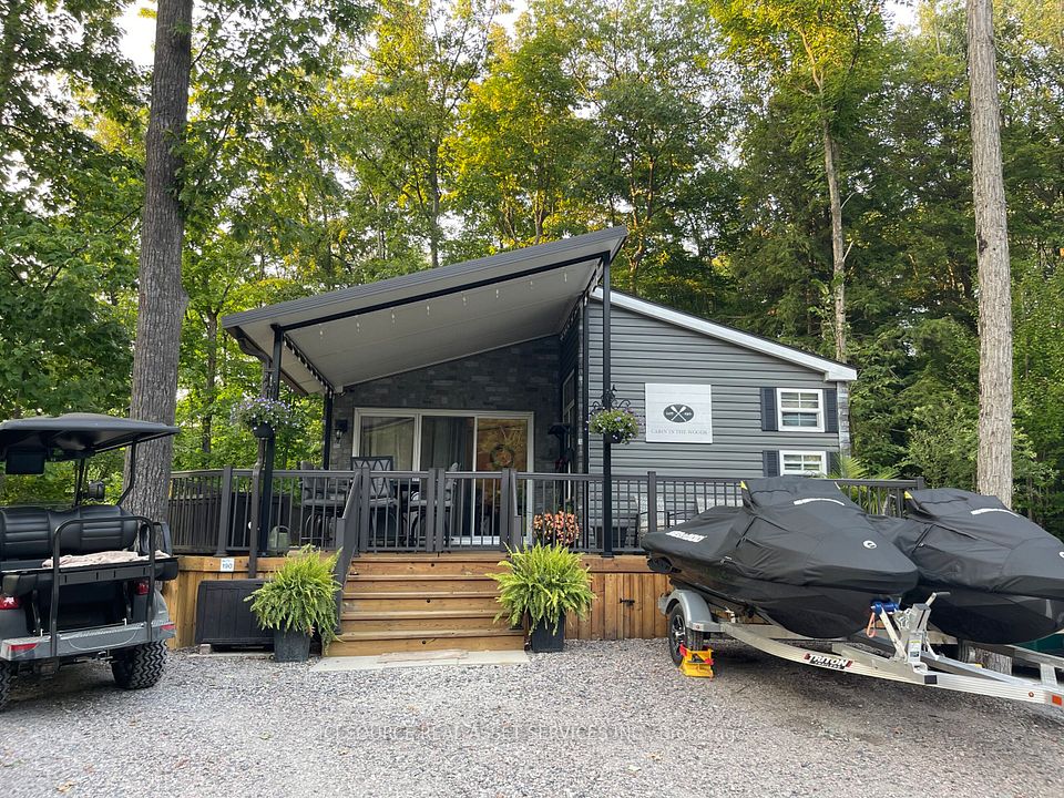 1082 Shamrock Marina