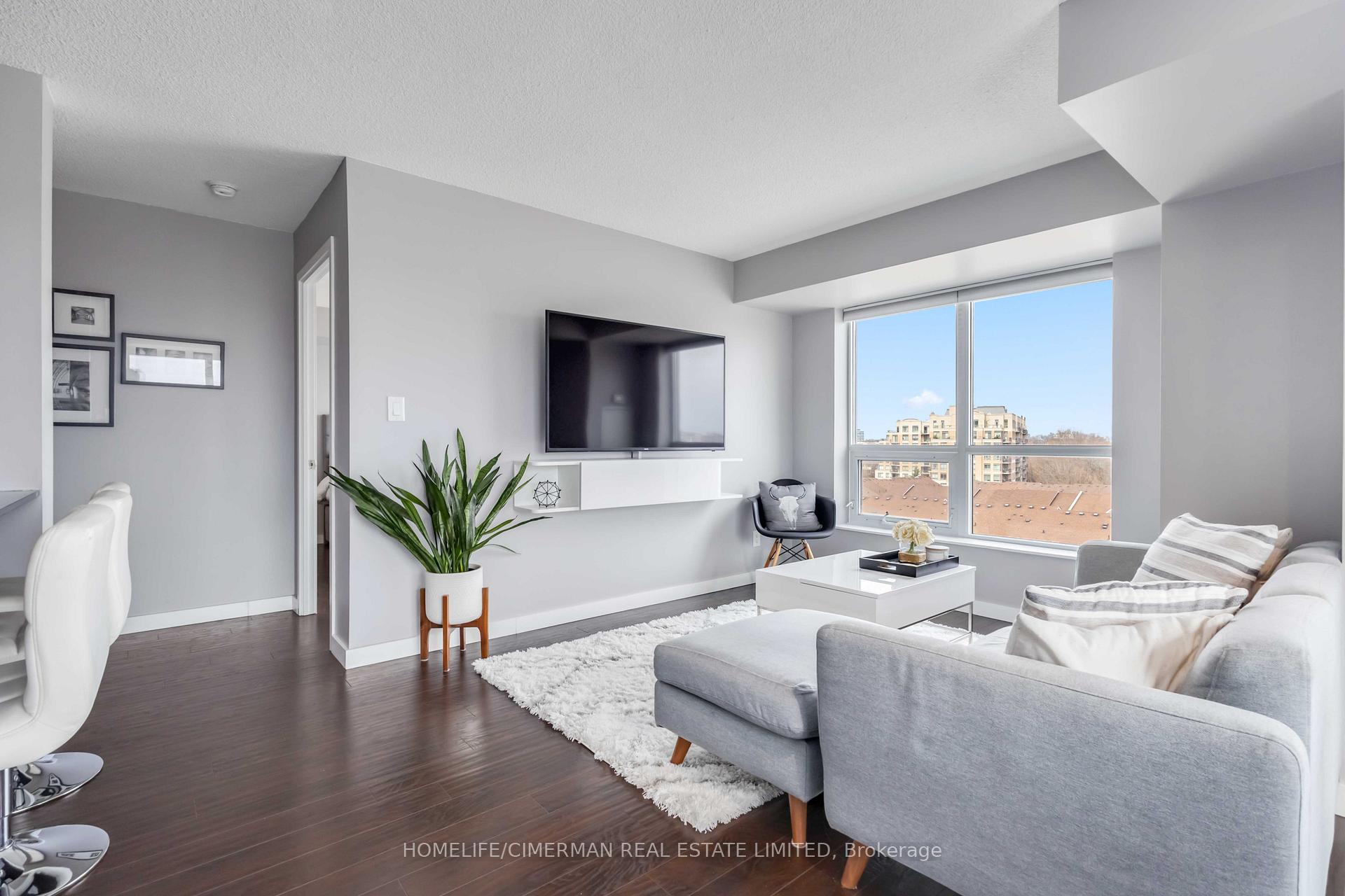 3 Bedrooms Condo at 120 Dallimore, Toronto For sale