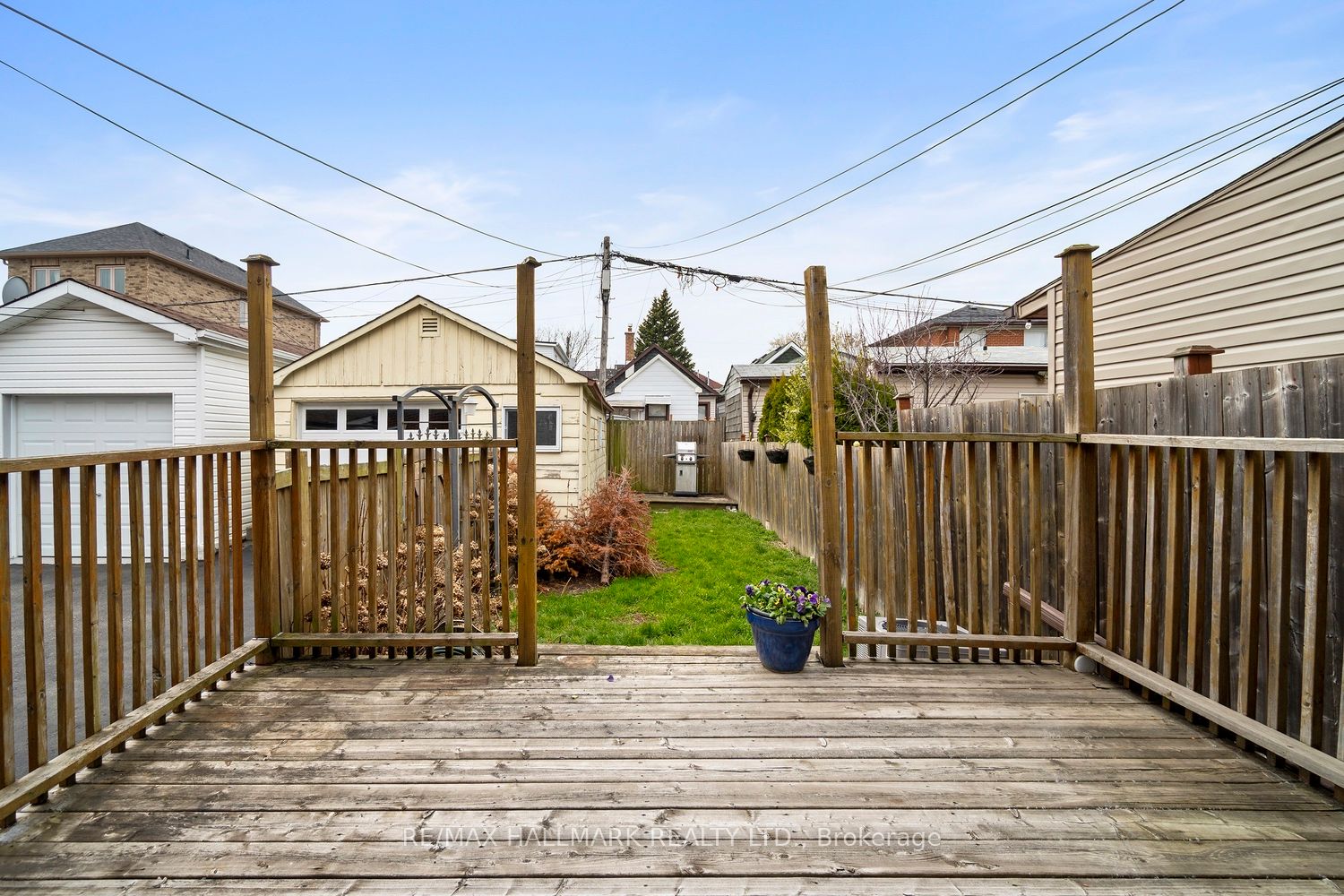 72 Gray Avenue