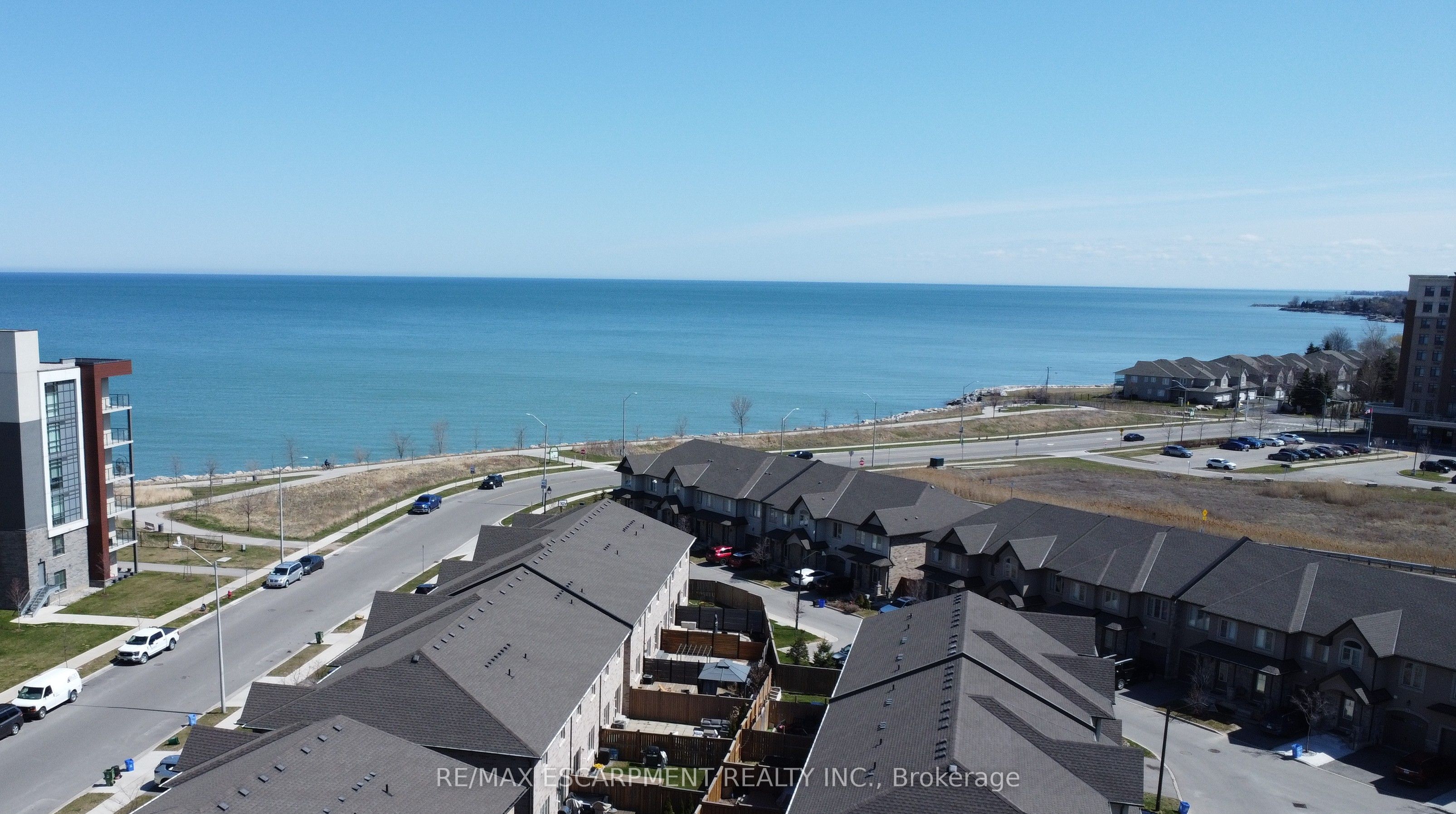 98 Shoreview Place, #12