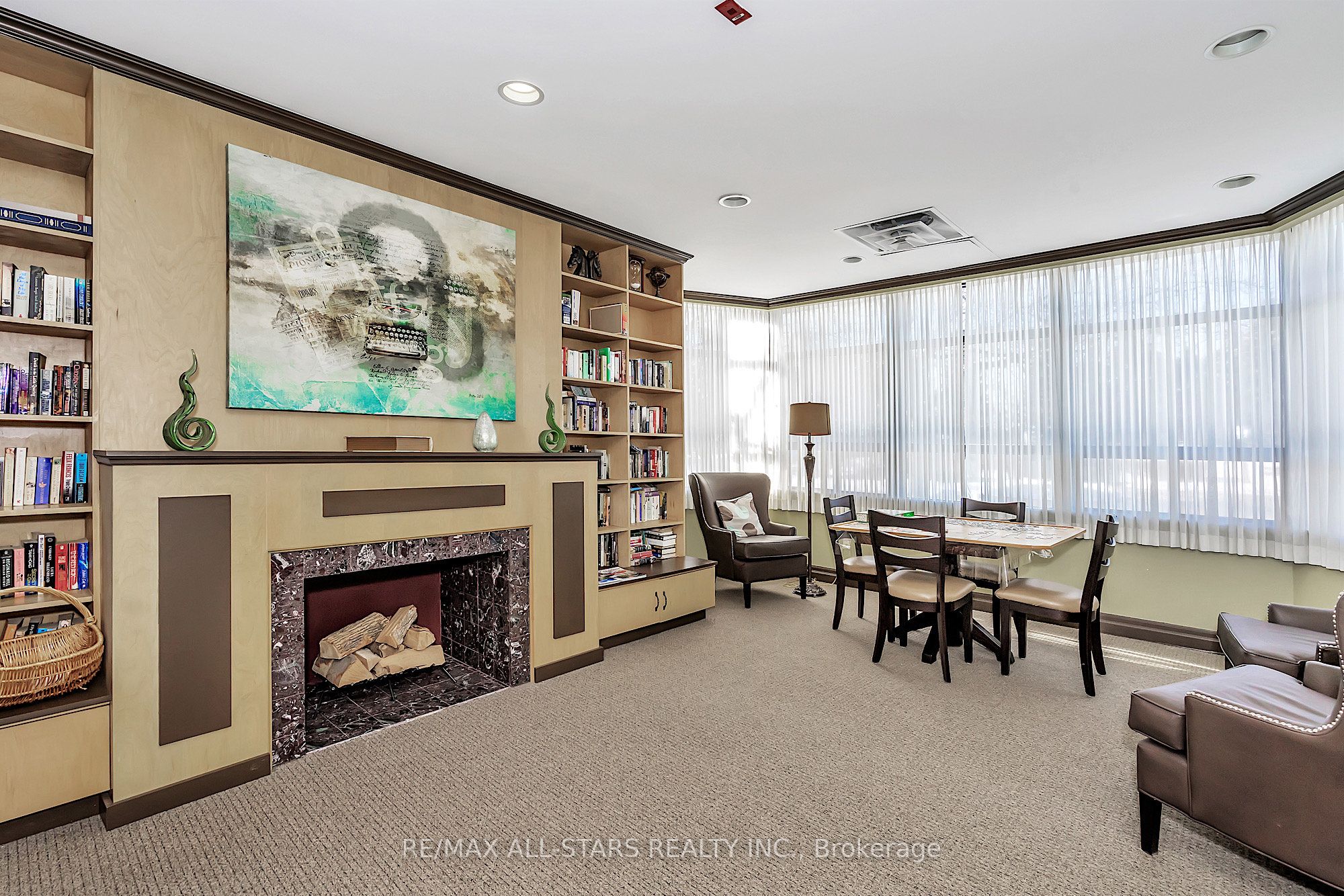 2 Raymerville Drive, #512