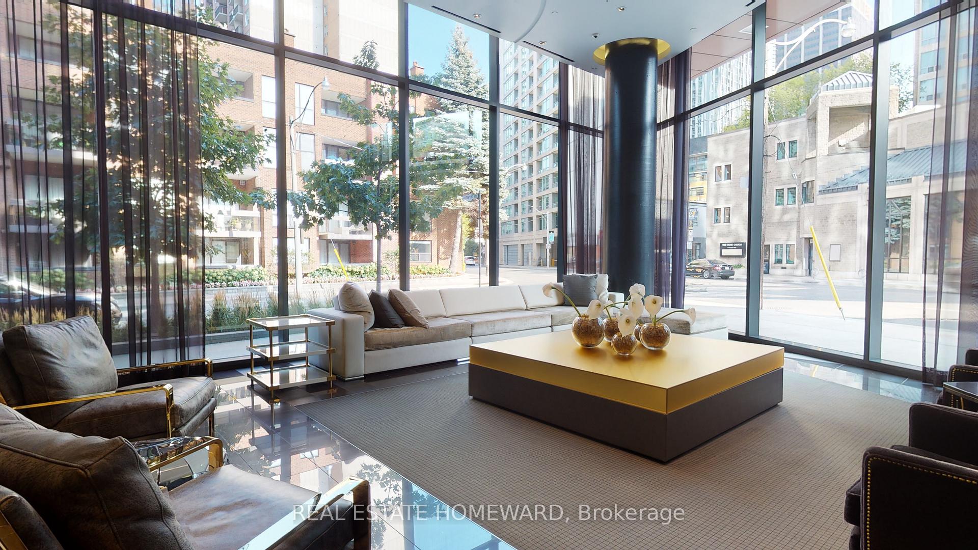 Condo at 32 Davenport, Toronto For sale