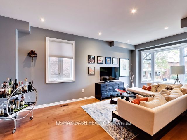82 Robina Avenue