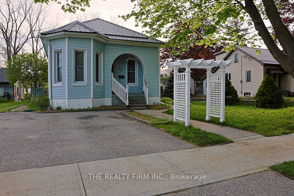 20 Dufferin Street, Aylmer, ON N5H 2L5