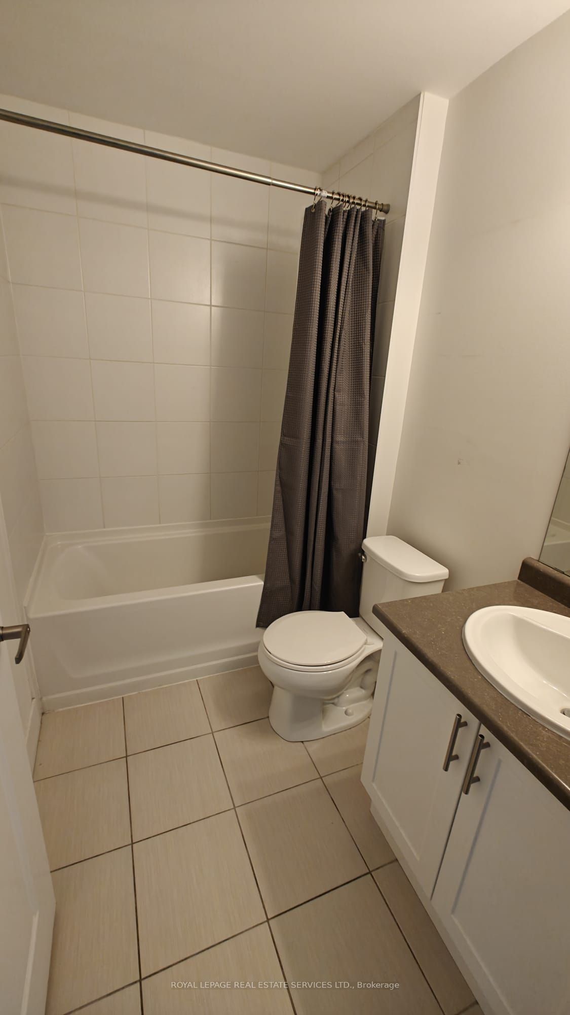 2490 Old Bronte Road, #512