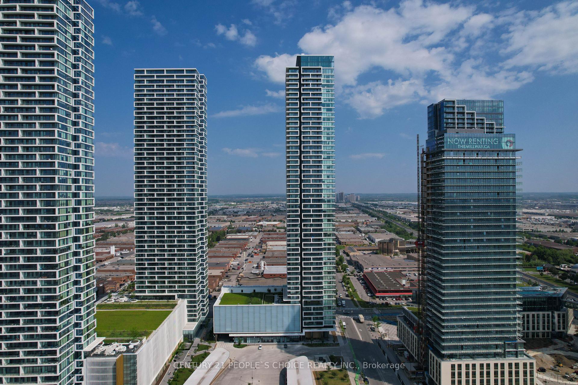 3 Bedrooms Condo at 950 Portage, Vaughan For sale