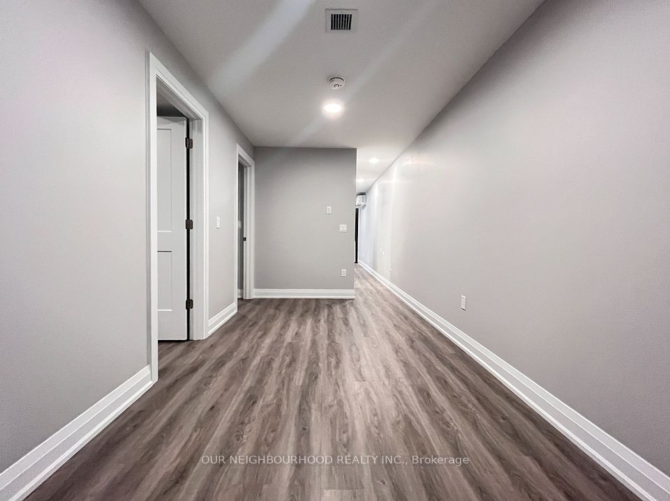 https://trreb-image.ampre.ca/fQb1JahNq3V8OBGvEYeDFA3g660SdLxykj0ru_msU4w/rs:fit:960:960/wm:.5:so:0:50:.4/wmsh:10/wmt:PHNwYW4gZm9yZWdyb3VuZD0nd2hpdGUnIGZvbnQ9JzY4Jz5PVVIgTkVJR0hCT1VSSE9PRCBSRUFMVFkgSU5DLiwgQnJva2VyYWdlPC9zcGFuPg/L3RycmViL2xpc3RpbmdzLzQwLzc4LzQ5LzY1L3AvNTlmY2VjZjUtZGM2Yy00ZmIwLWFkNjMtZTg4YTNhNGY3NzlhLmpwZw.jpg