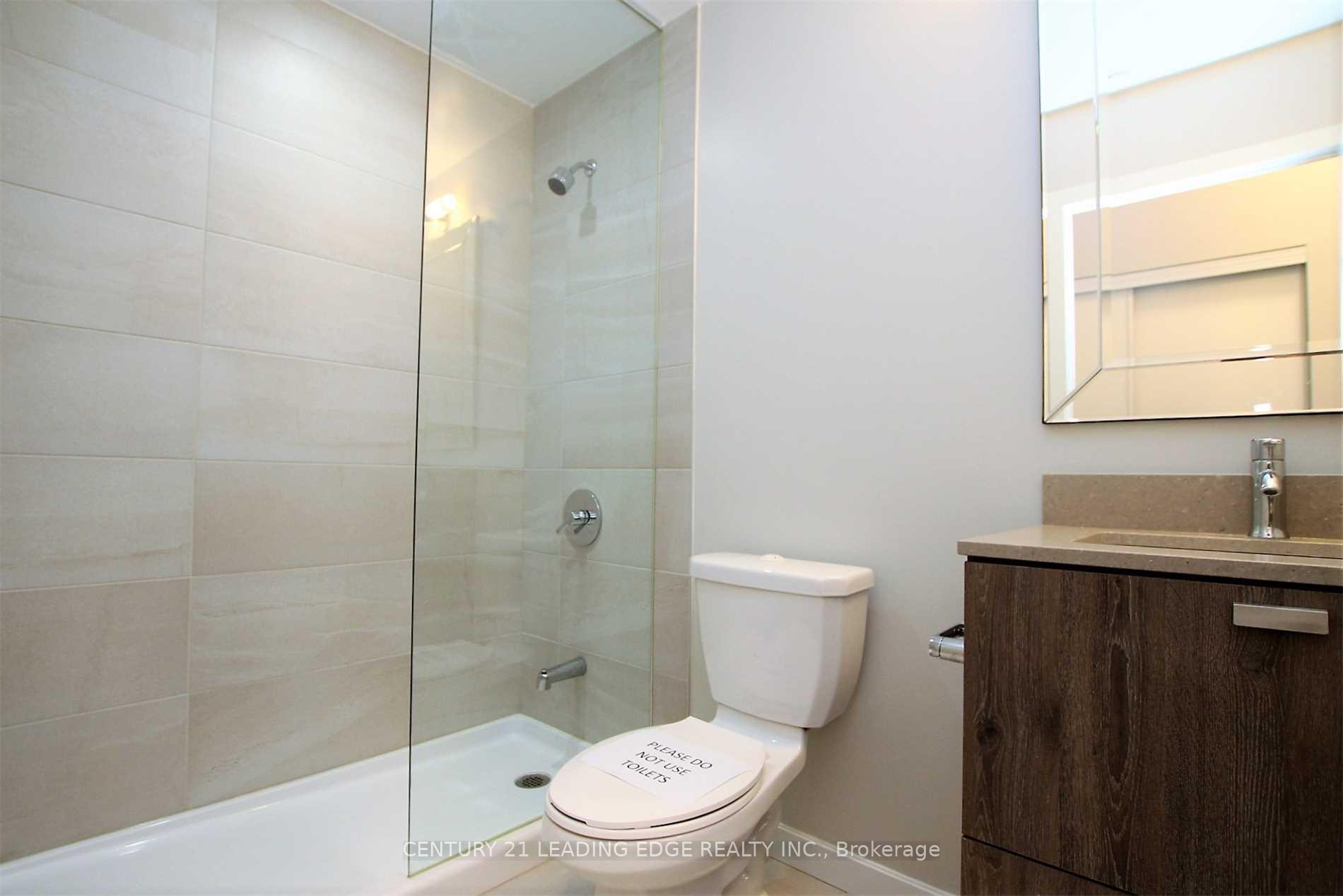 2 Bedrooms Condo at 56 Forest Manor, Toronto For sale