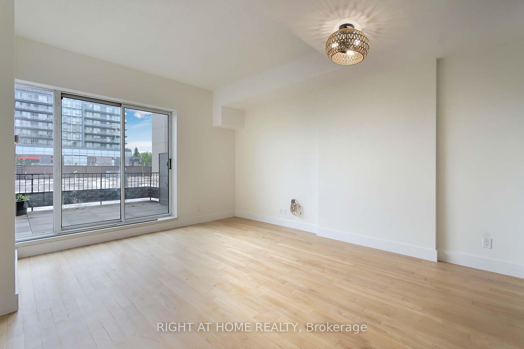 Condo at 2737 Keele, Toronto For sale