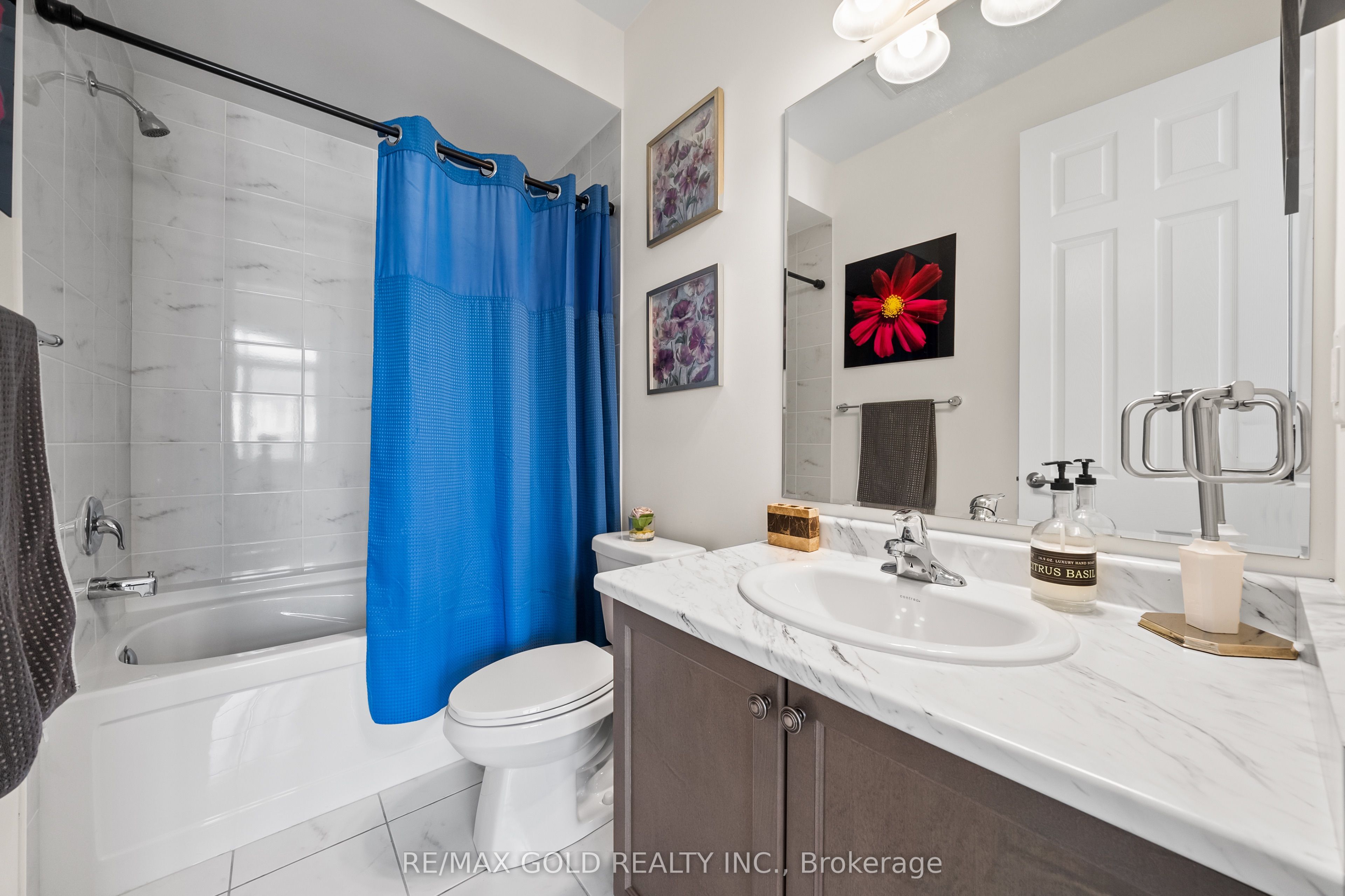 31 Streamside Street