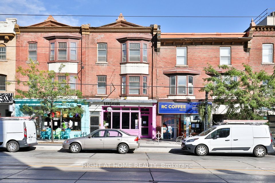 550 College Street