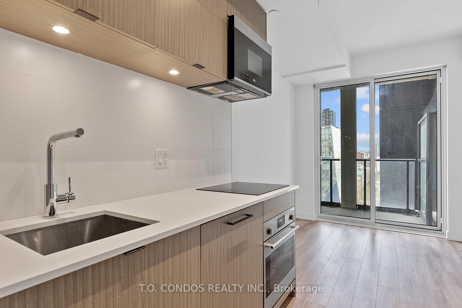 1 Bedroom Condo at 20 Edward,  Toronto For sale