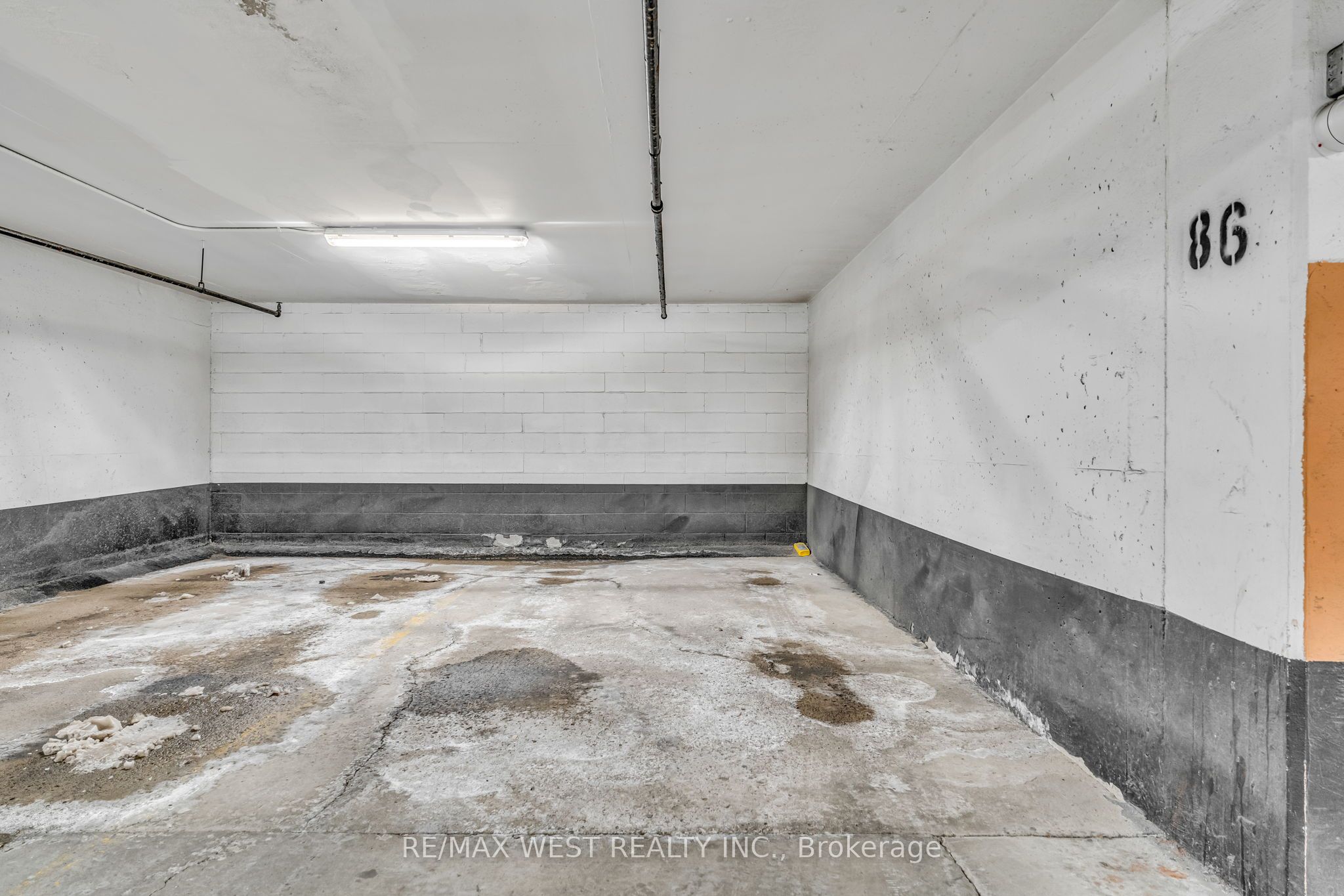 145 Hillcrest Avenue, #1615