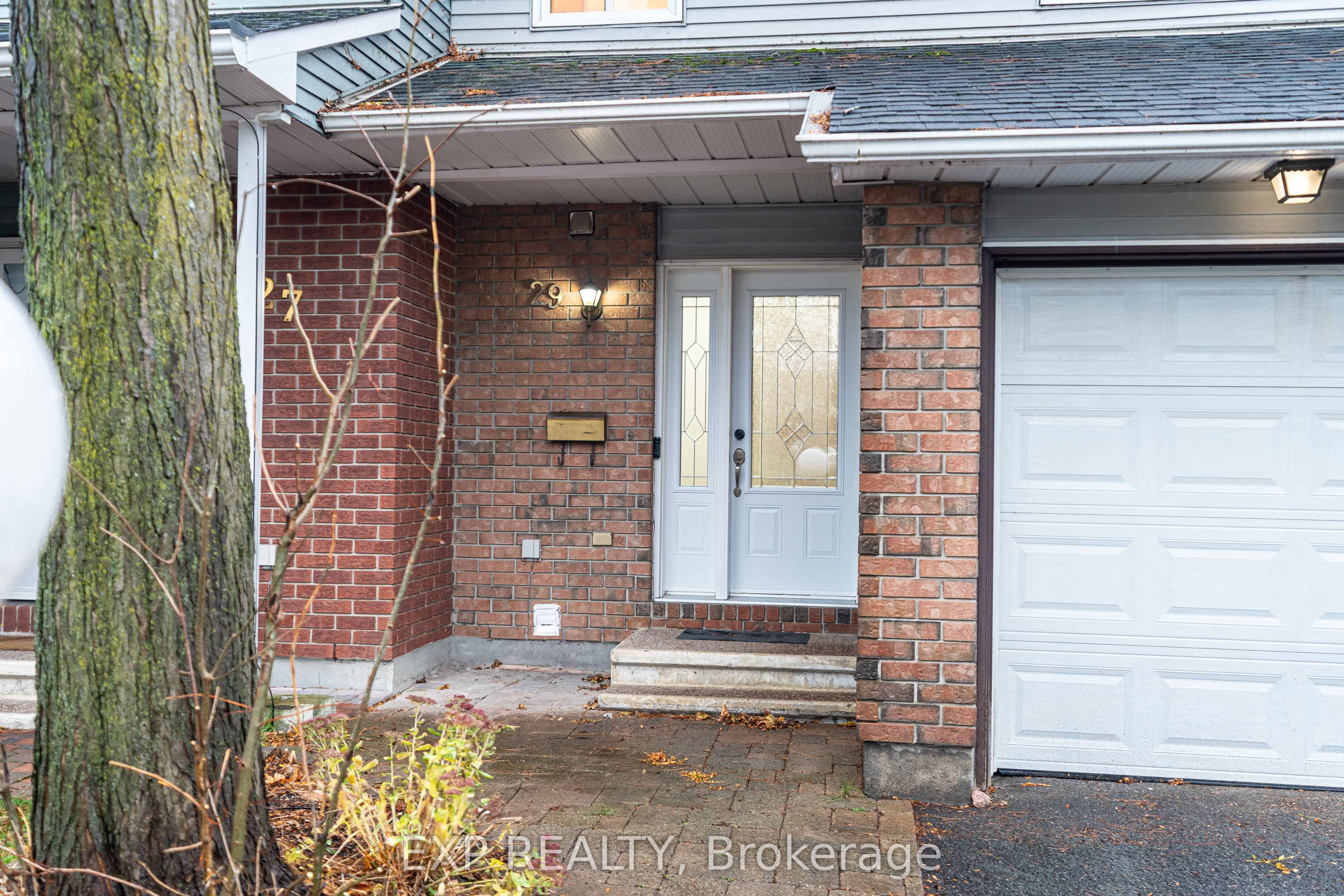 29 Bourne Street, Barrhaven, ON K2J 3H6