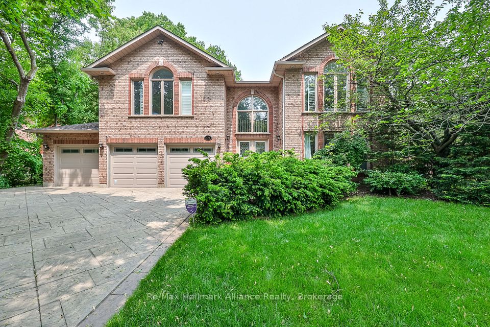 475 Morrison
