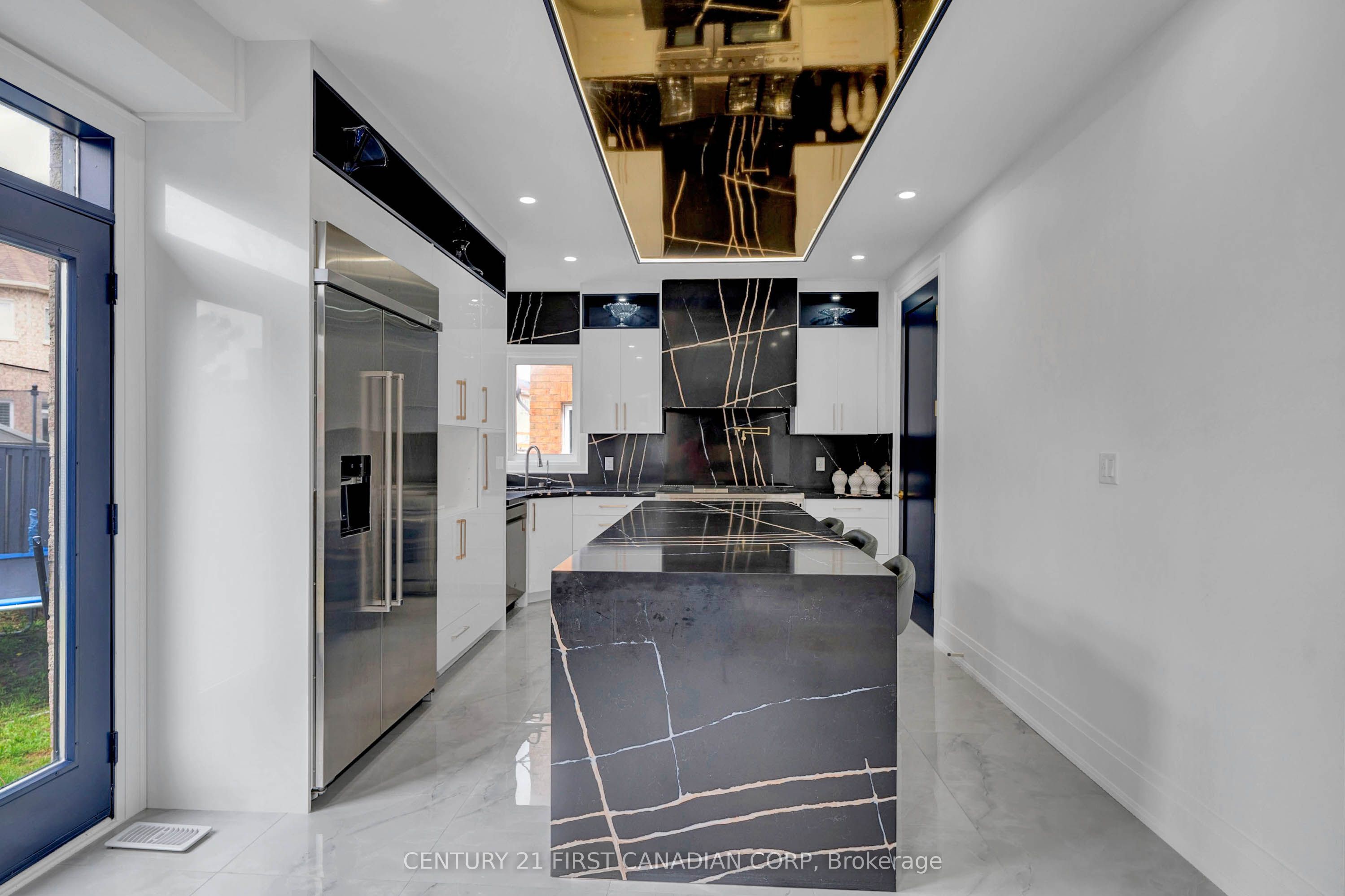 4 Freshspring Drive
