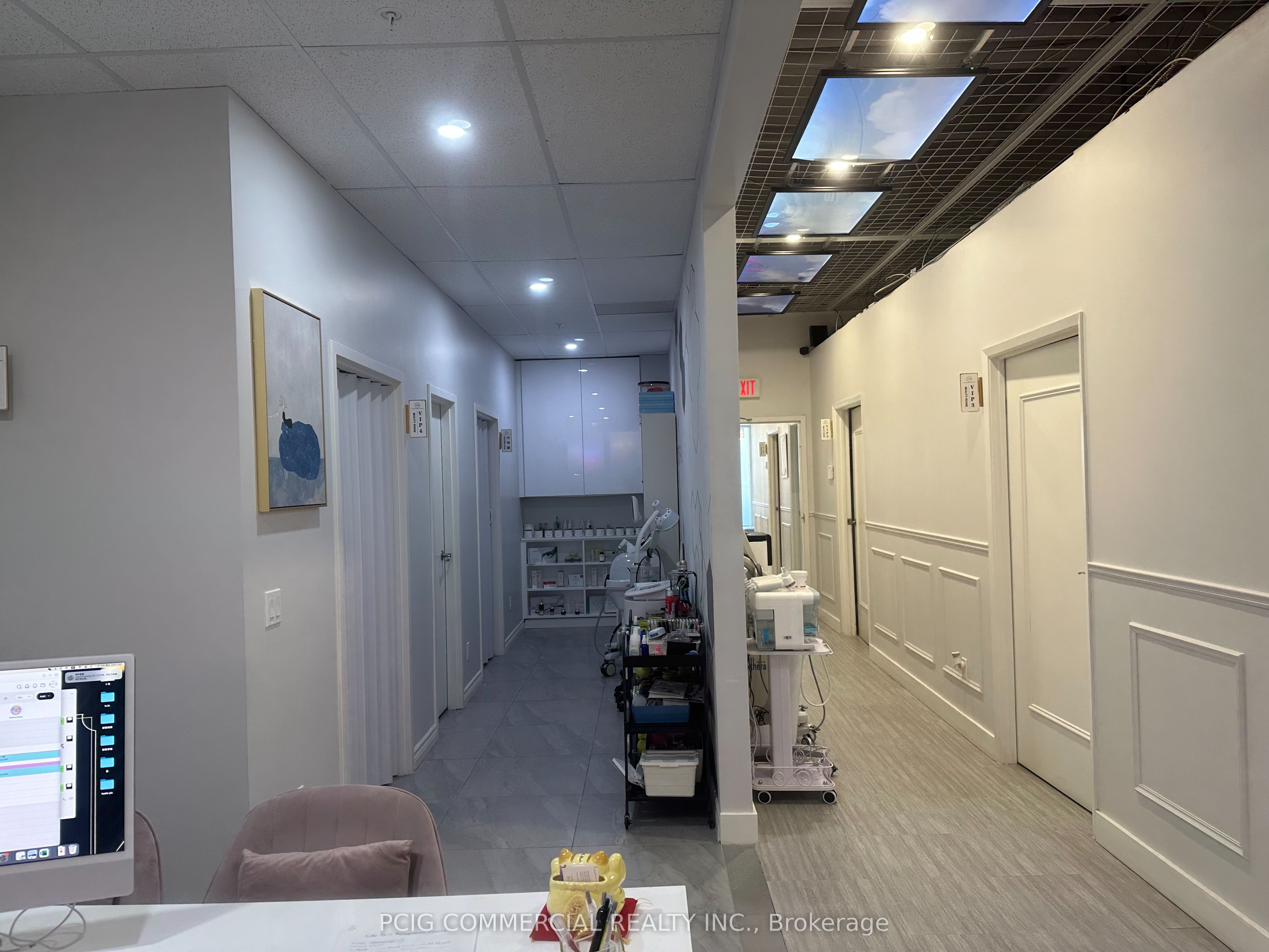 7181 Yonge Street, #7-108/109