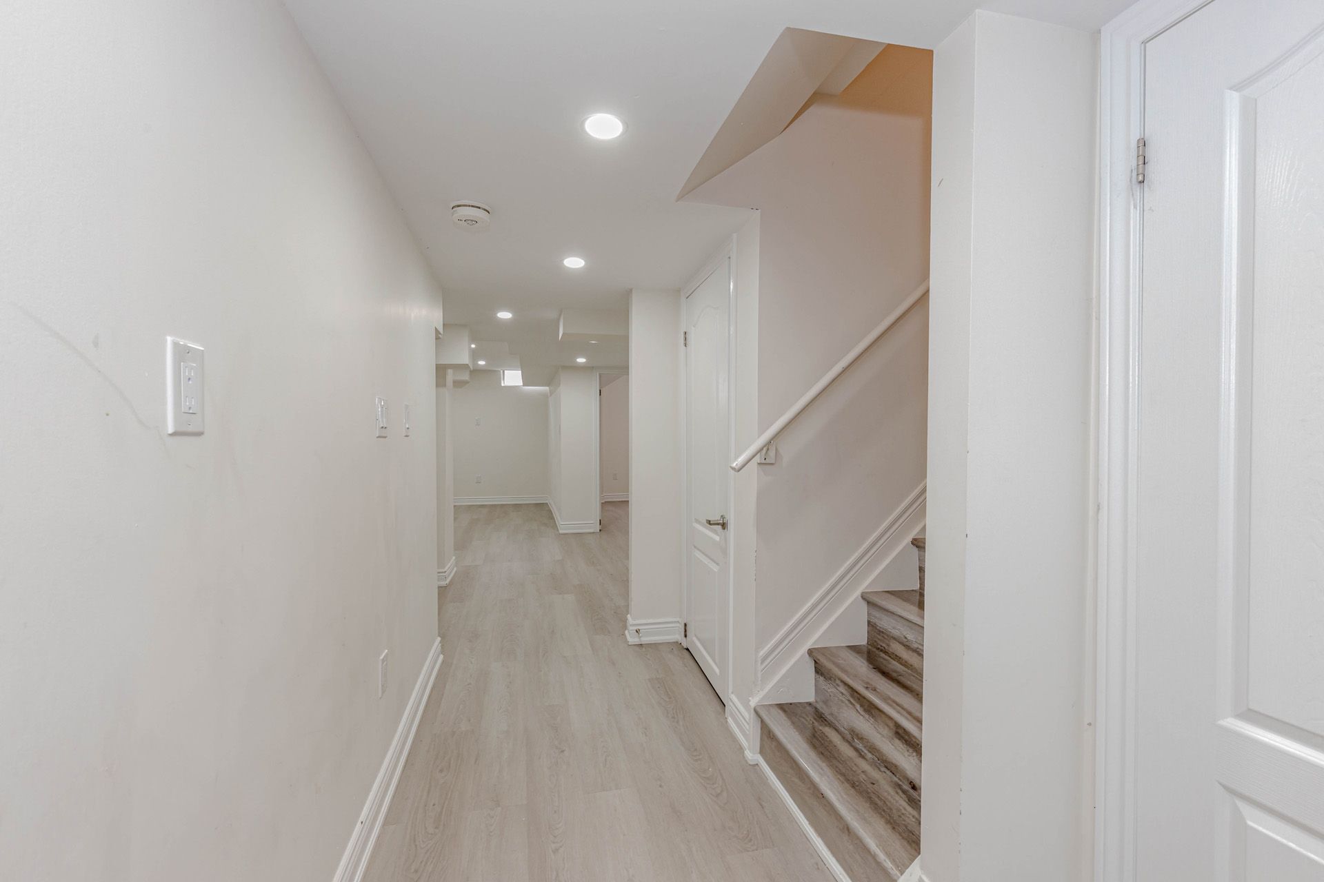587 Grant Way Bsmt