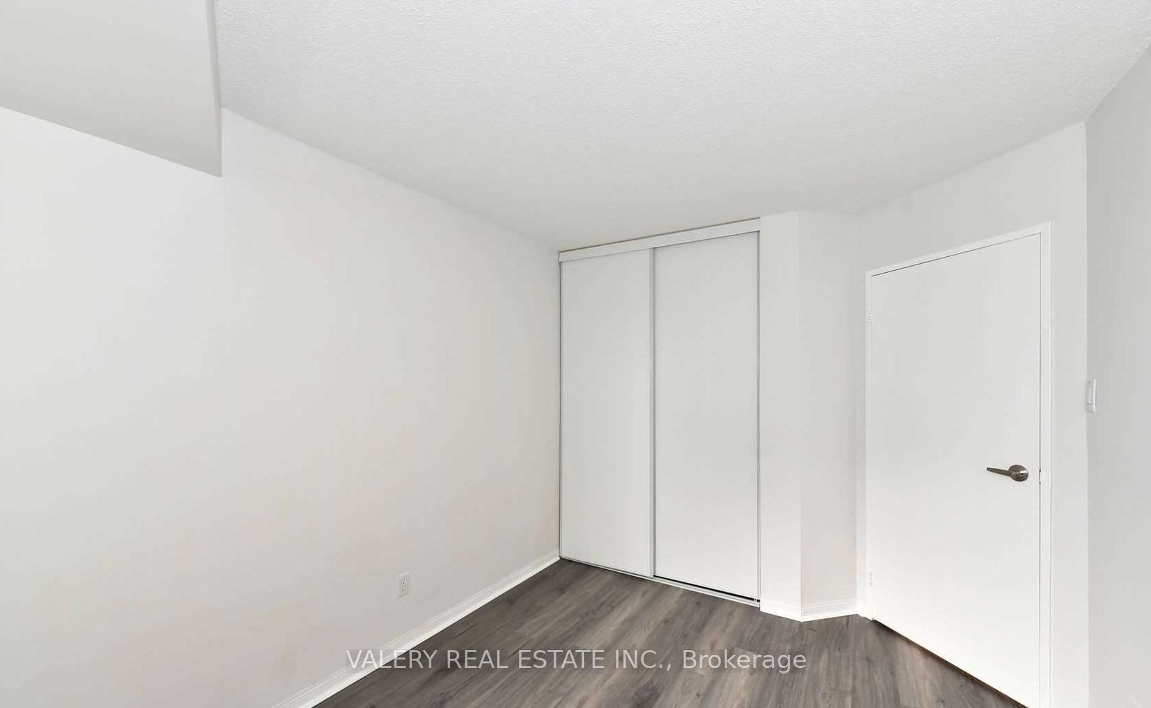 1131 Steeles Avenue W, #409