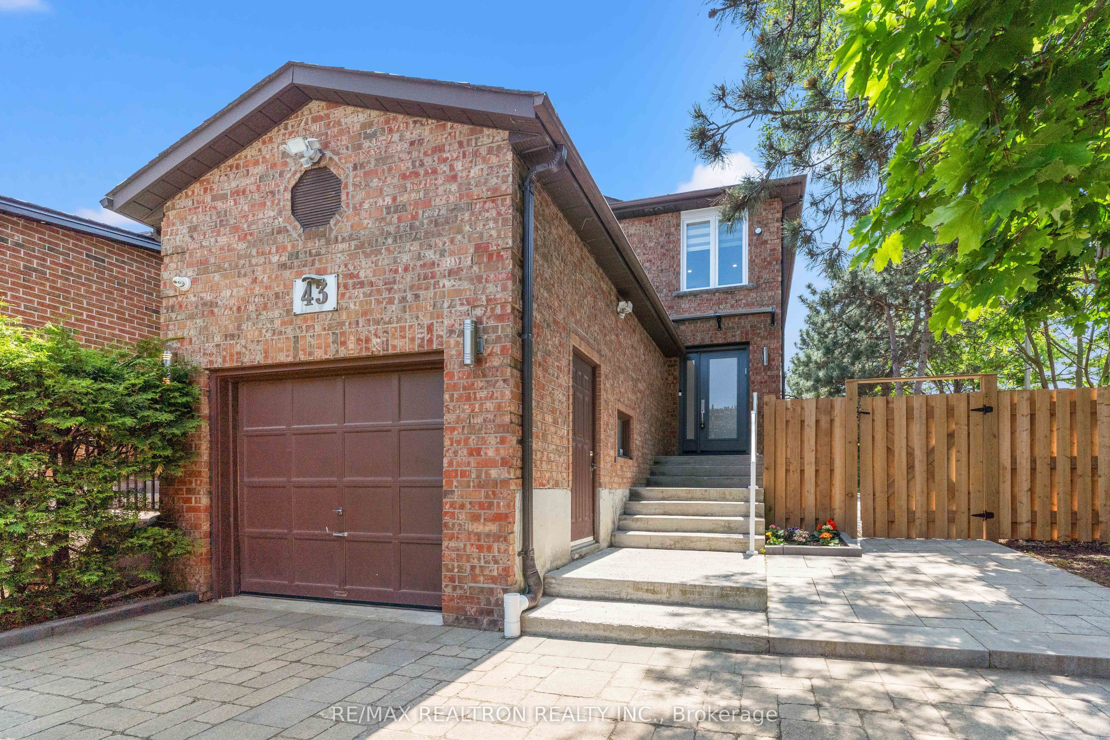 43 Rejane Crescent