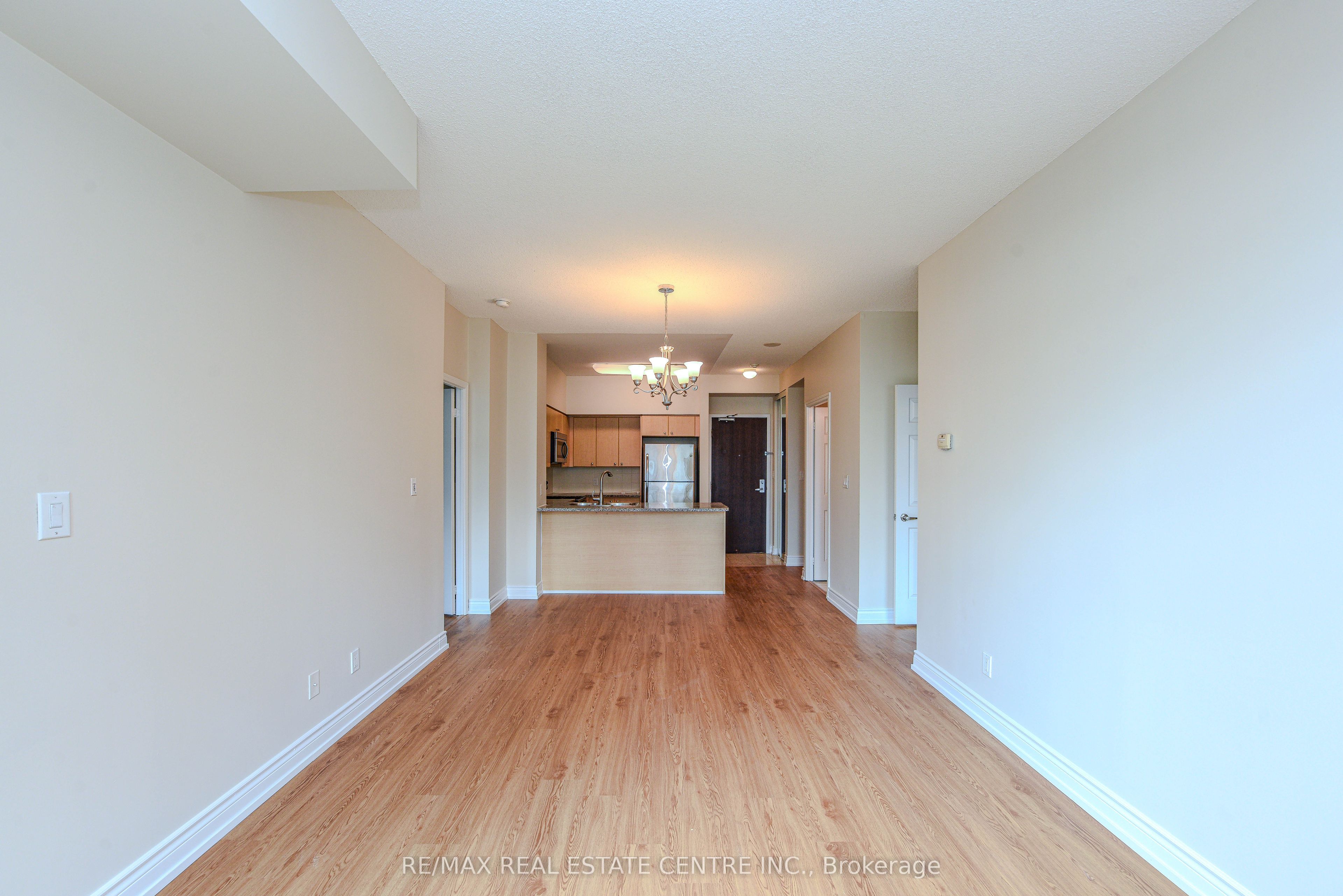335 Rathburn Road W, #2107