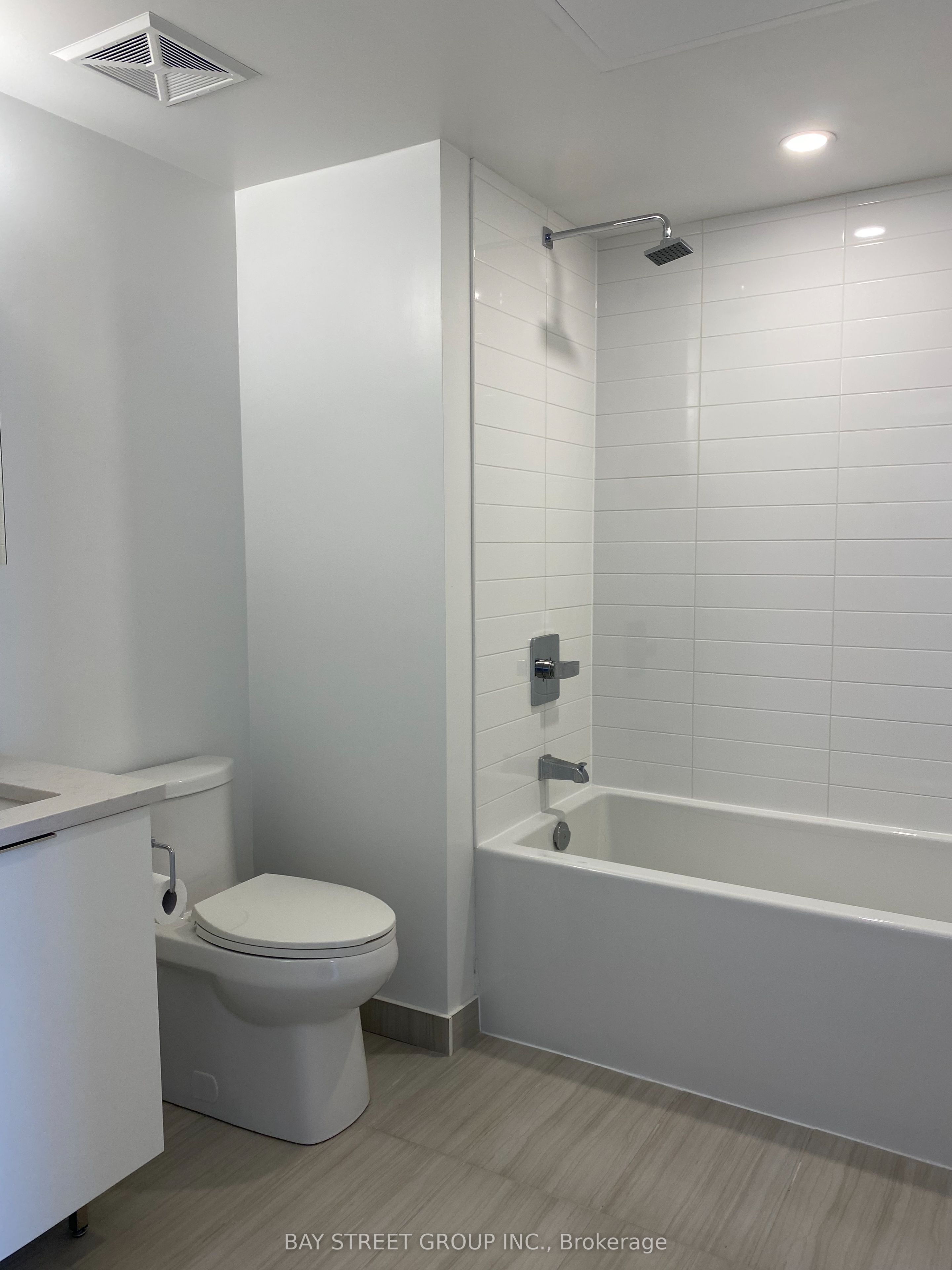 2033 Kennedy Road, #3006
