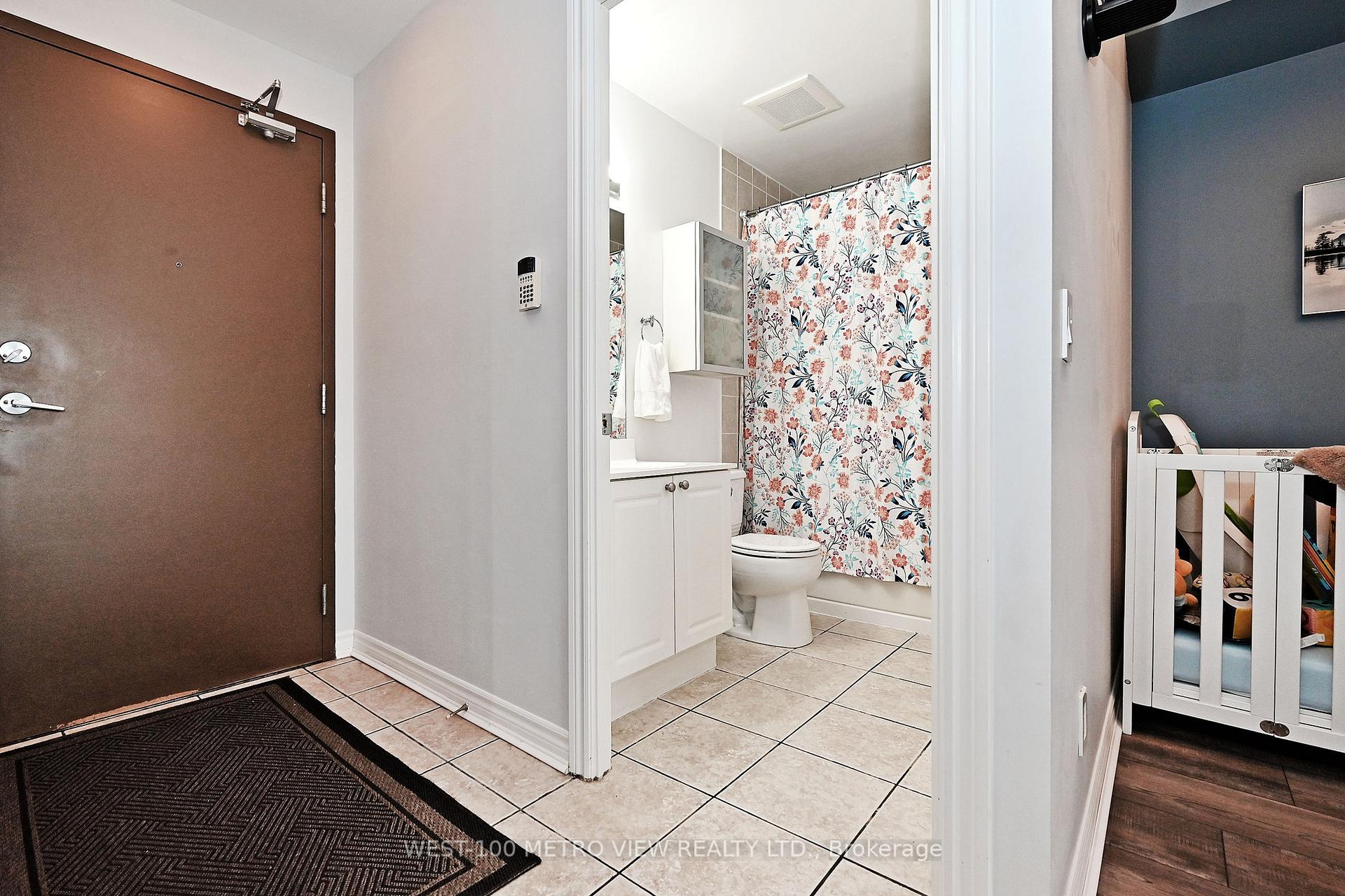 2 Bedrooms Condo at 2365 CENTRAL PARK, Oakville For sale