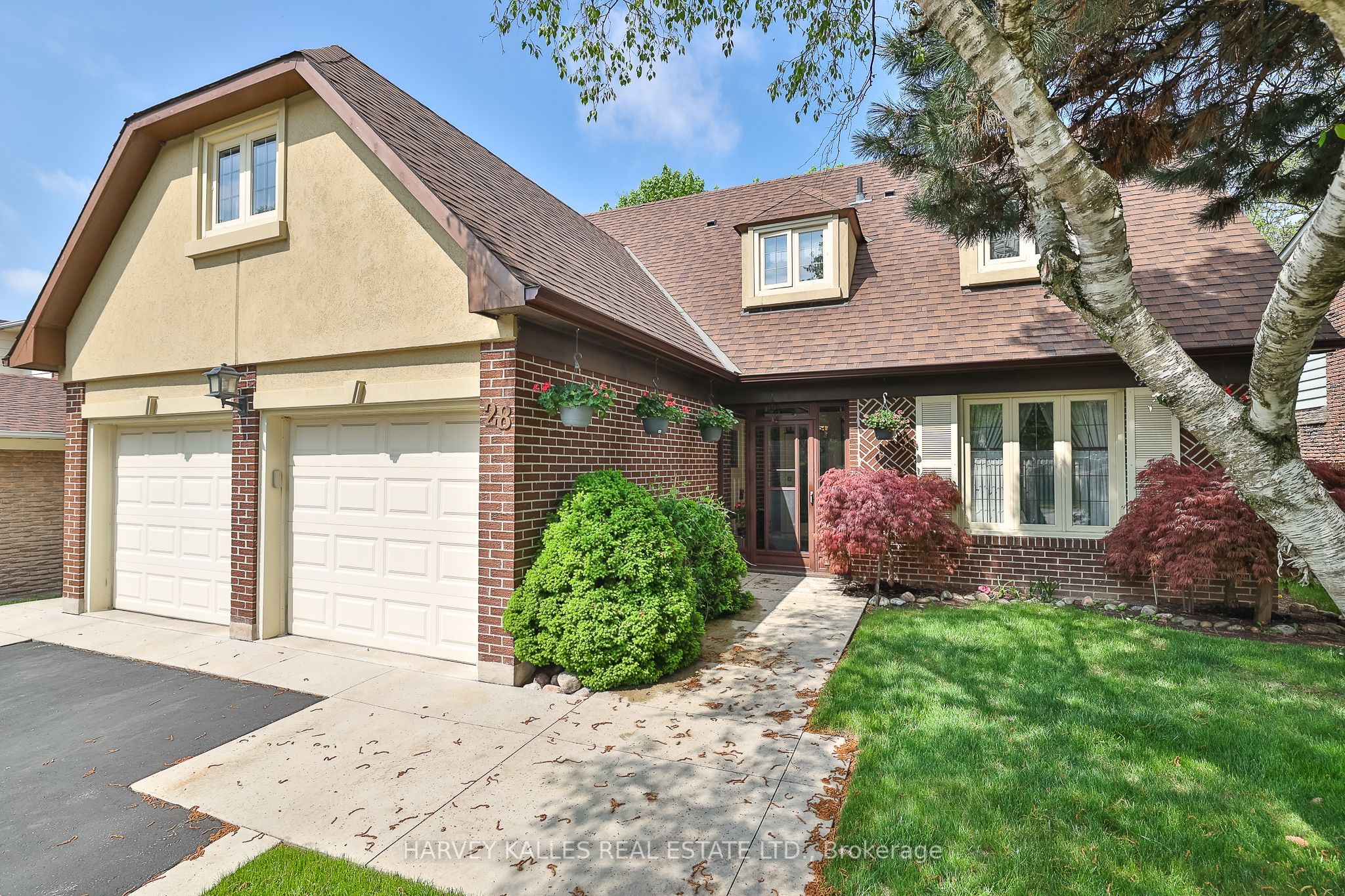 28 Waggoners Wells Lane