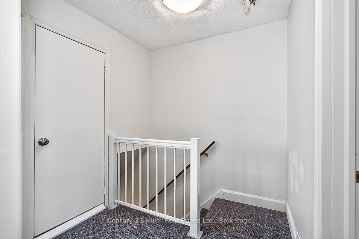89 Cheever Street, Hamilton, ON L8L 5R8