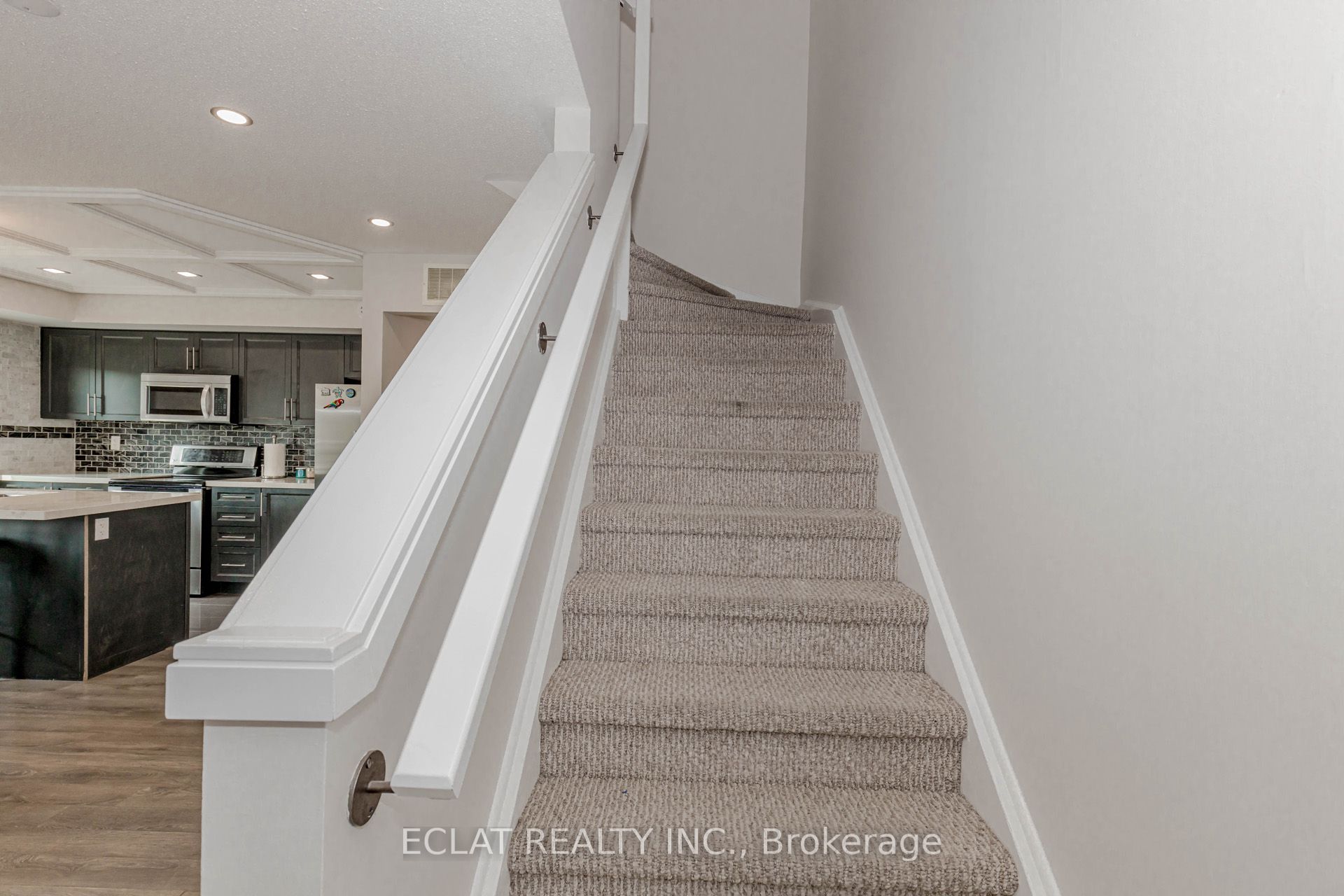 100 Dufay Road, #100