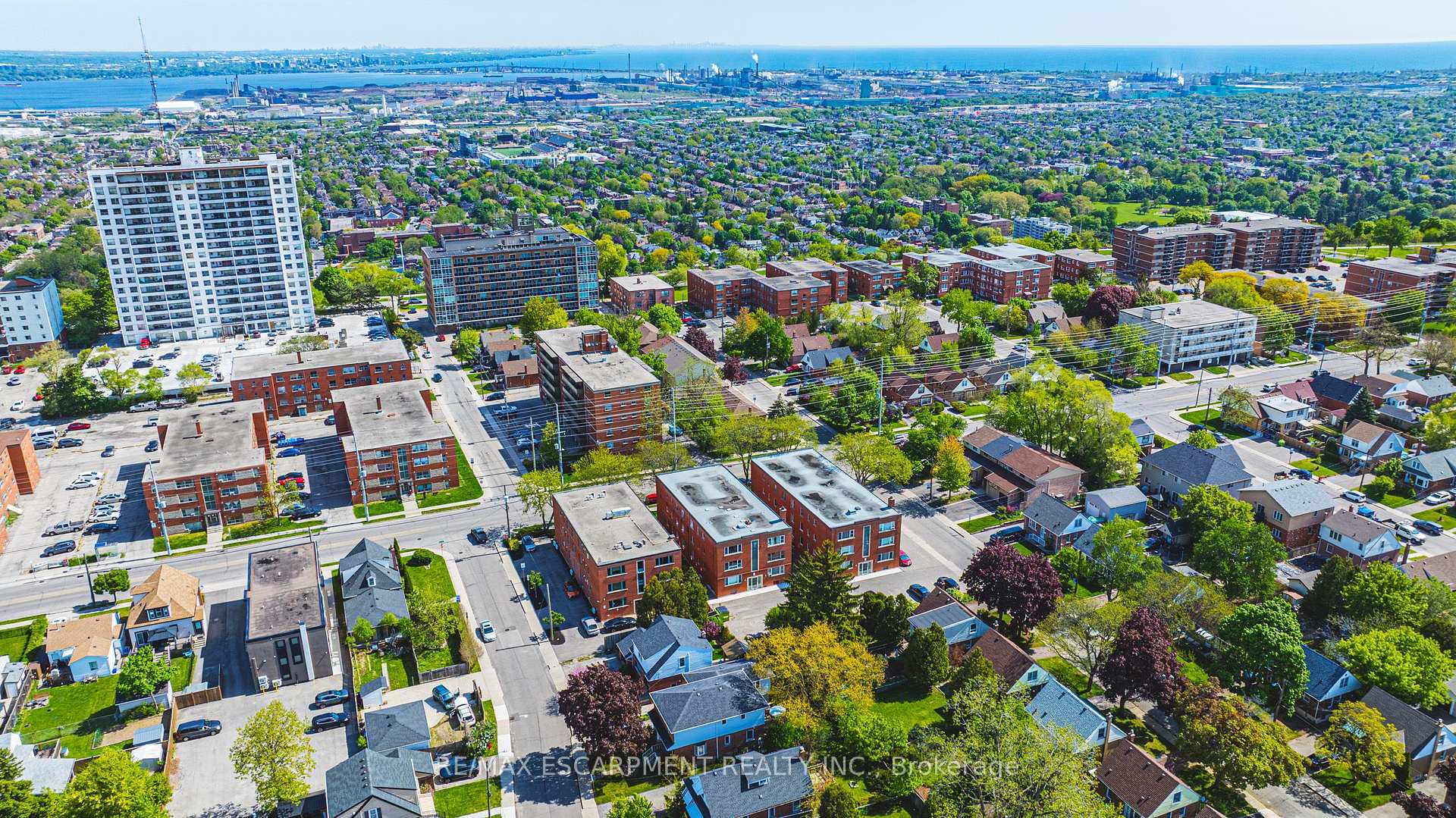 1 Bedroom Condo at 836 Concession, Hamilton For sale