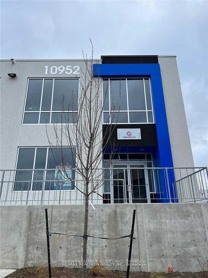 10952 Woodbine