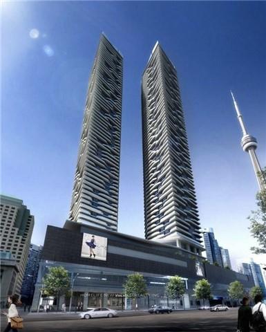1 Bedroom Condo at 88 Harbour,  Toronto For sale