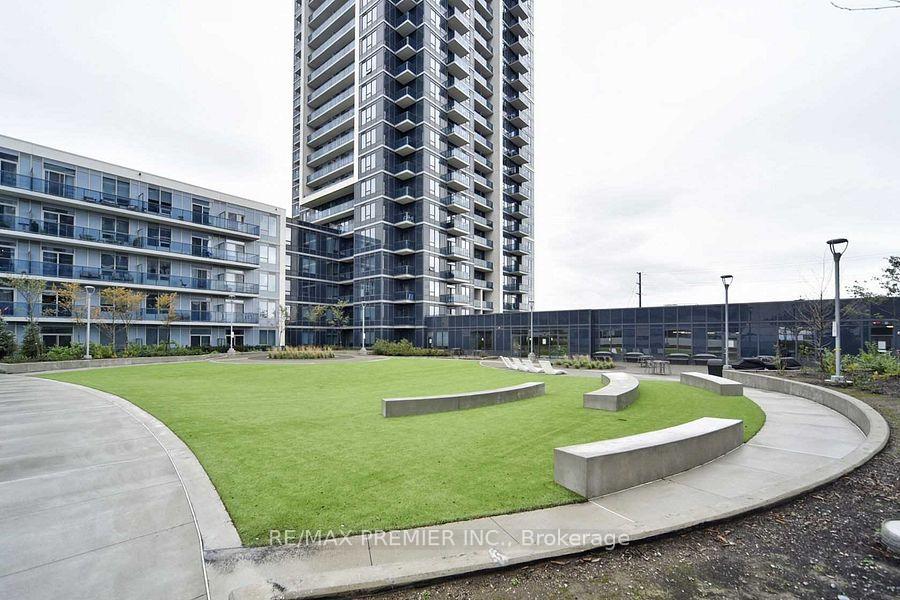 1 Bedroom Condo at 3600 Highway 7, Vaughan For sale