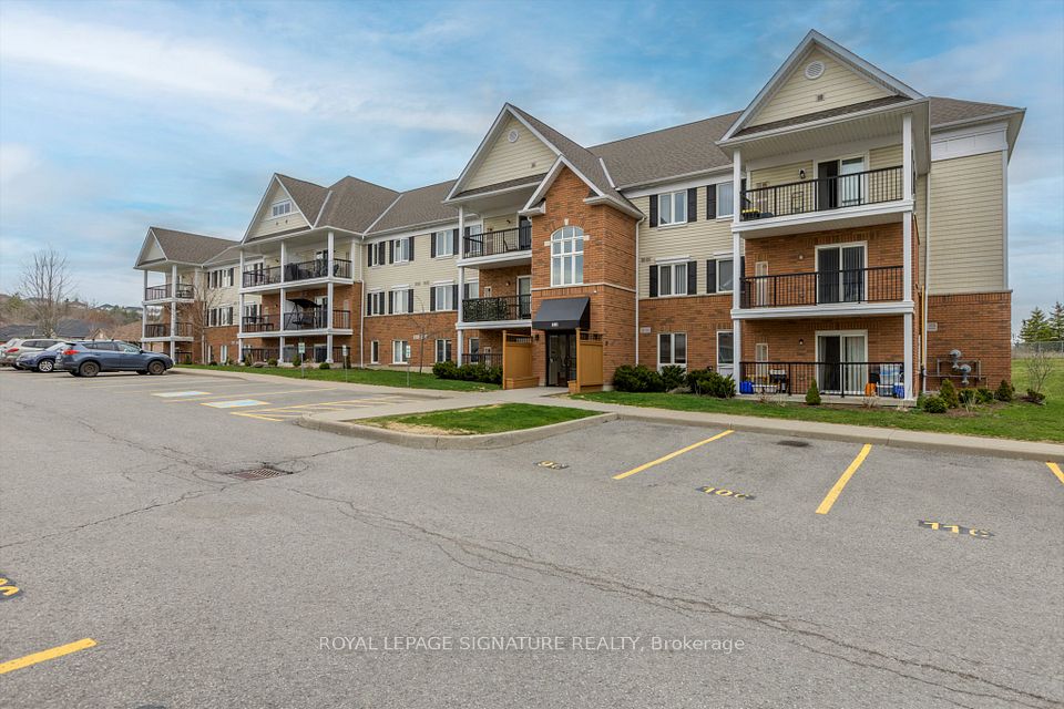 #302 - 312 Spillsbury Drive, Peterborough West, ON K9K 0B6