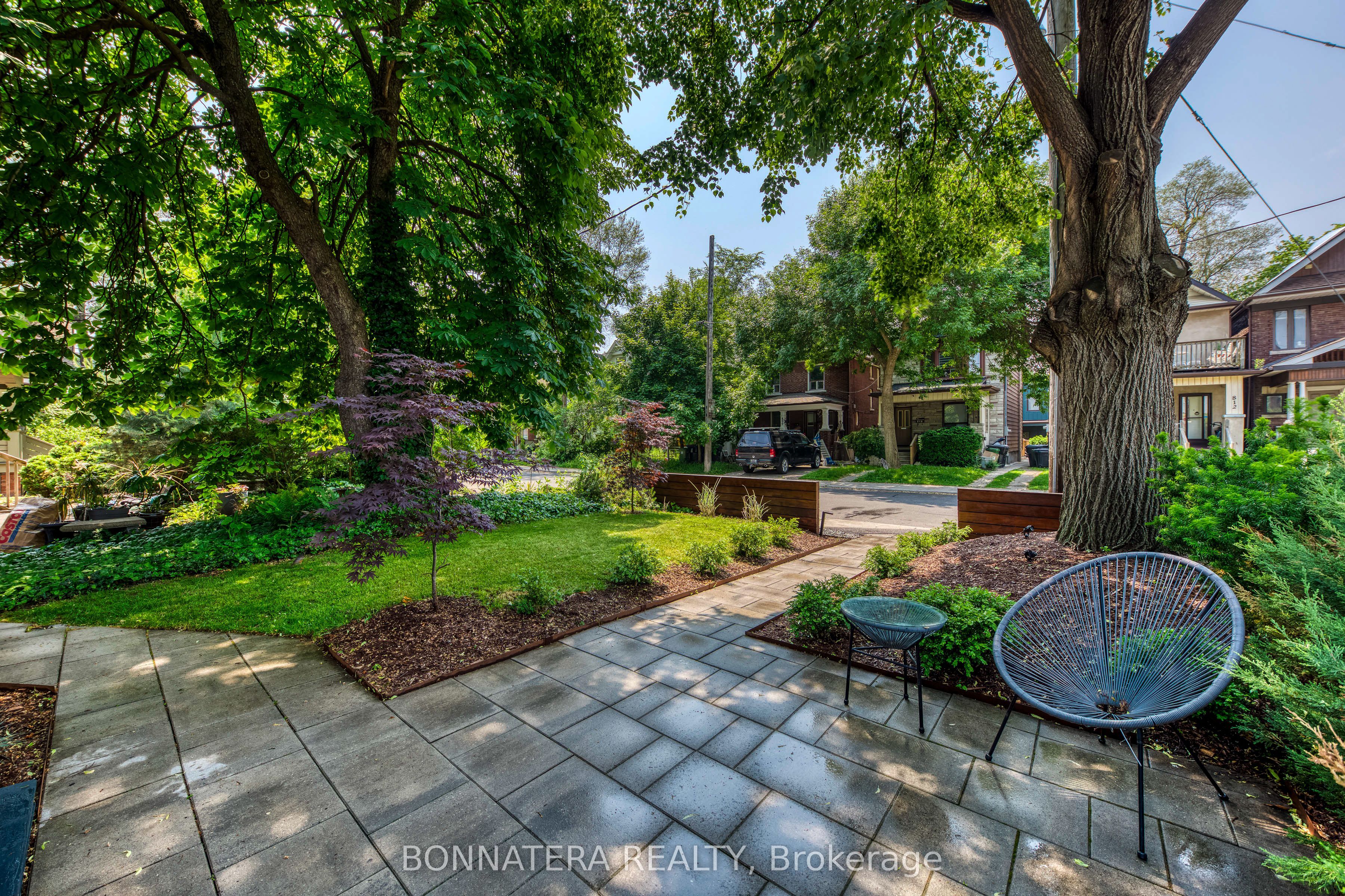 807 Indian Road