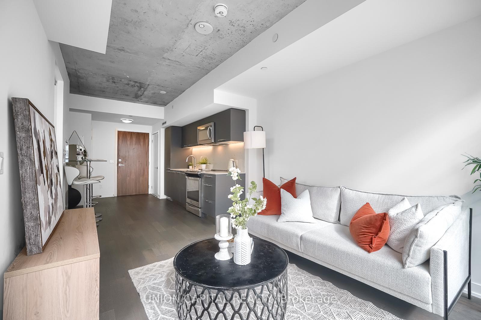1 Bedroom Condo at 30 Baseball,  Toronto For sale