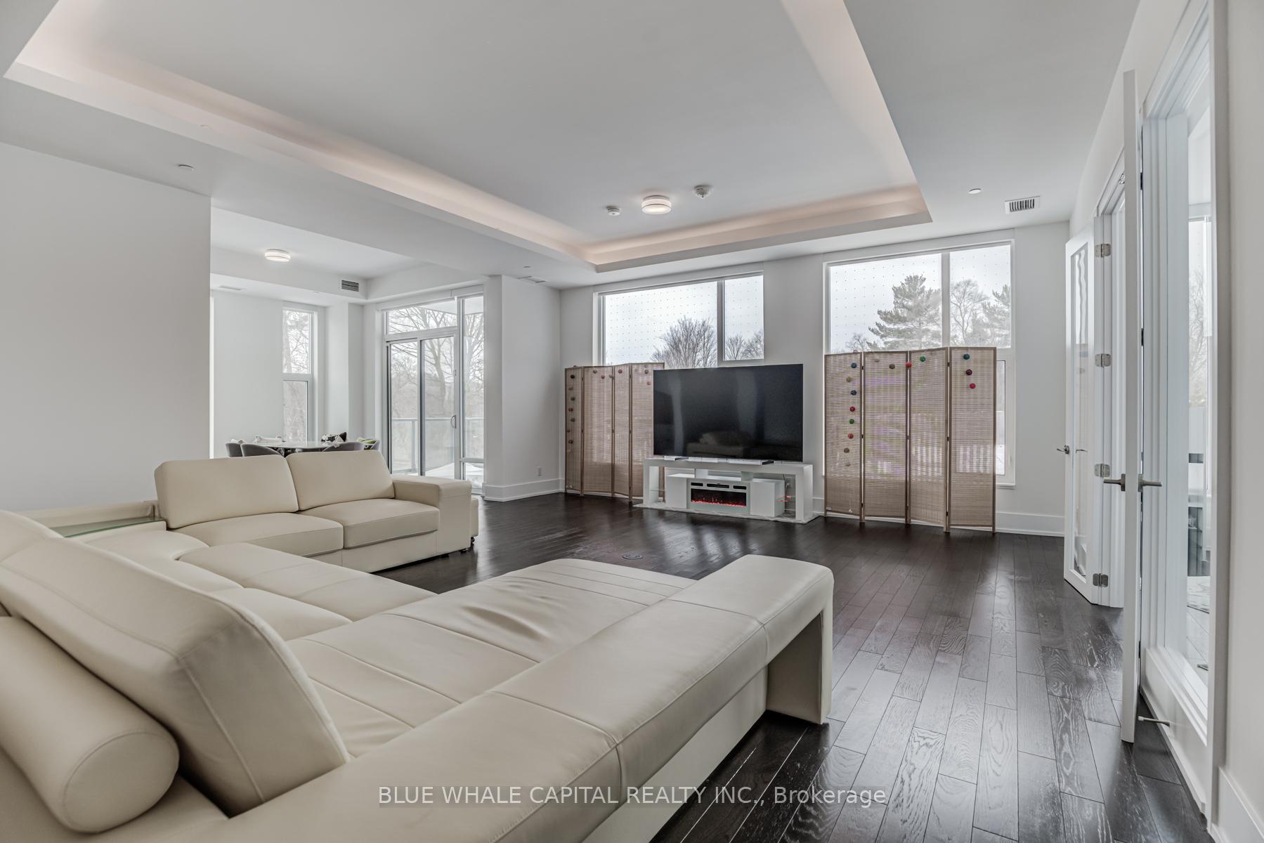 3 Bedrooms Condo at 25 Adra Grado,  Toronto For sale