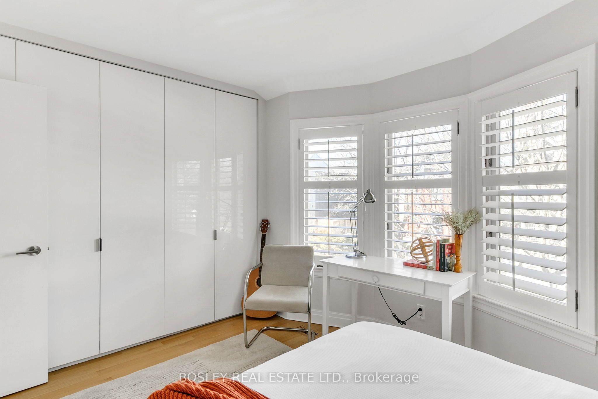 41 Grandview Avenue