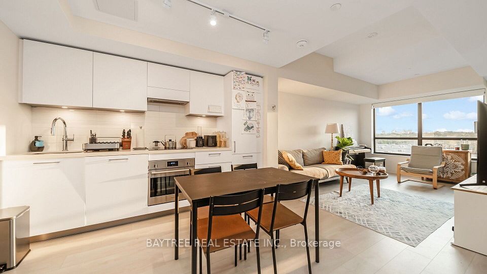#613 - 33 Frederick Todd Way, Toronto, ON M4G 0C9