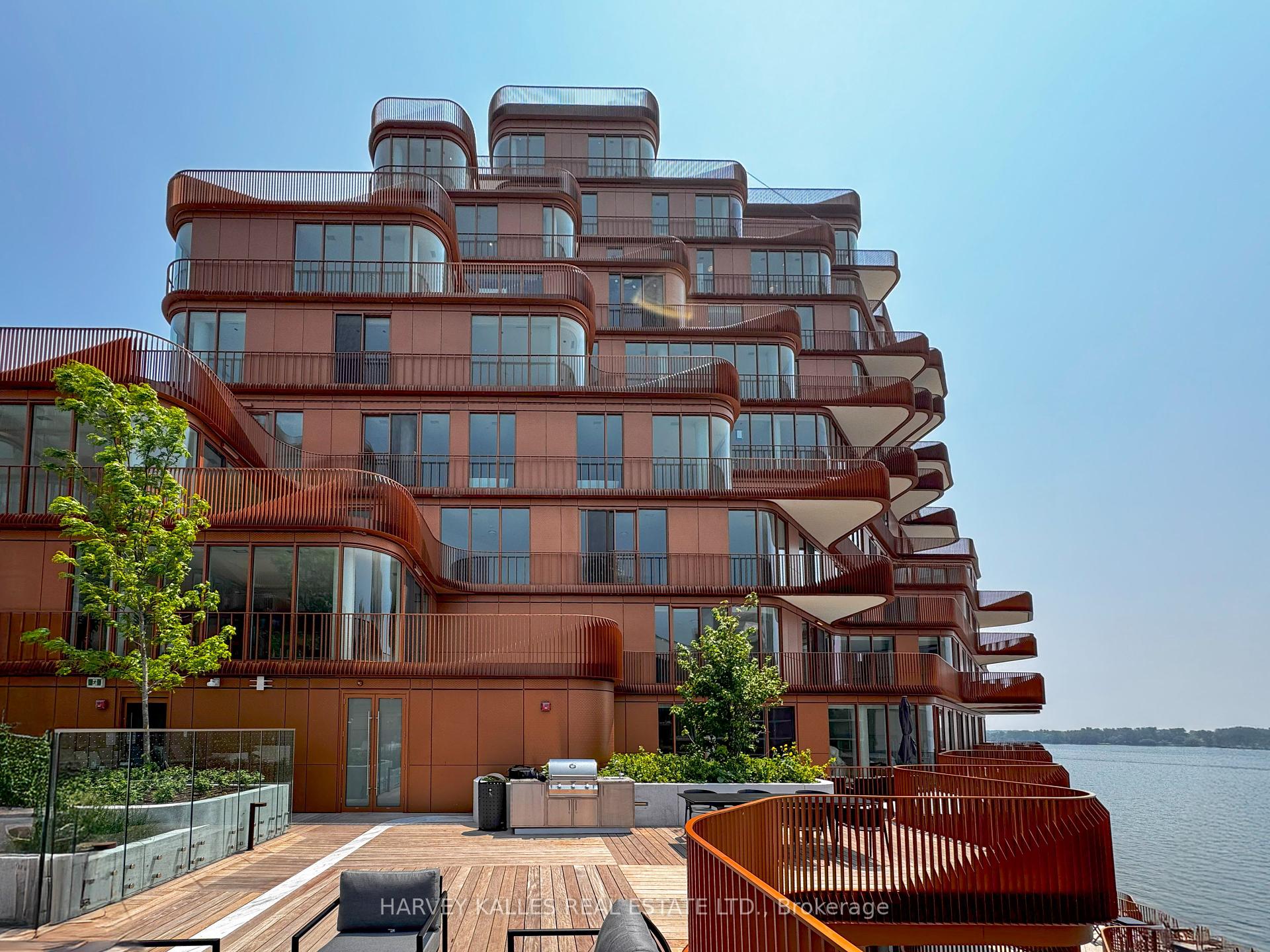 155 Merchants Wharf N/A 701