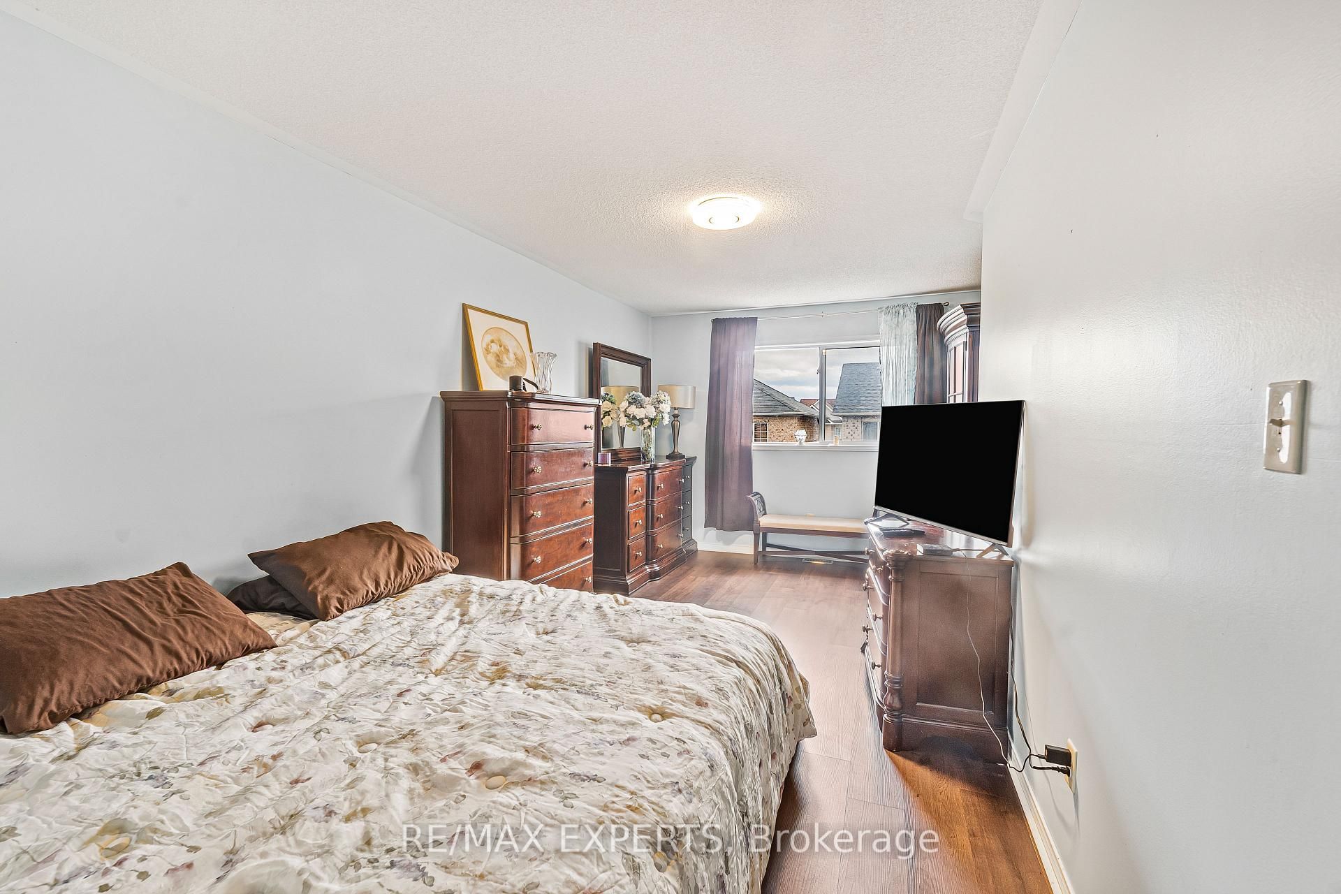 129 Angier Crescent