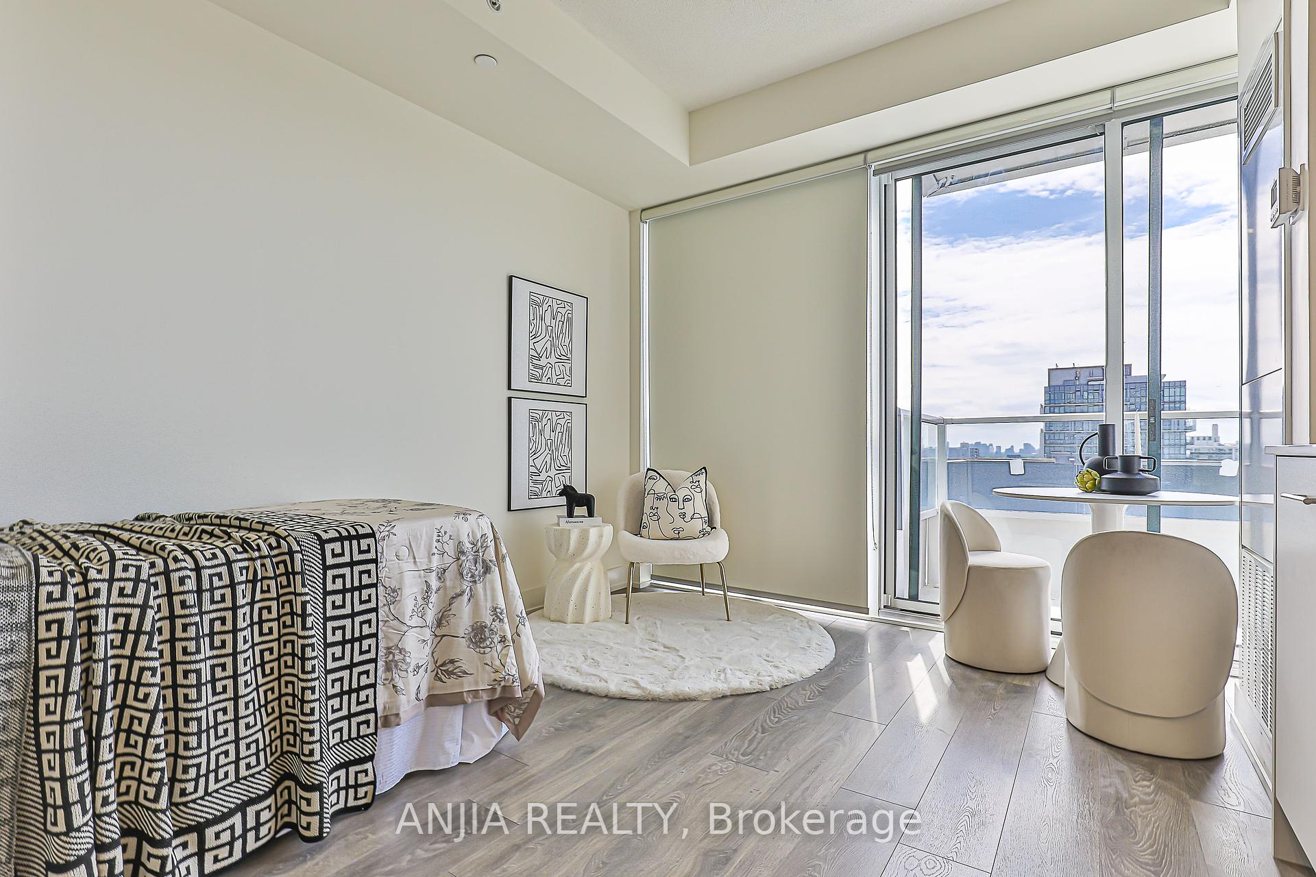Condo at 180 Fairview Mall, Toronto For sale