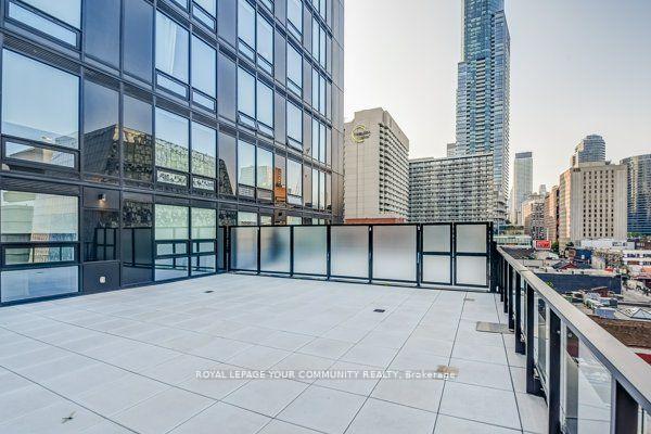 3 Bedrooms Condo at 20 Edward, Toronto For sale